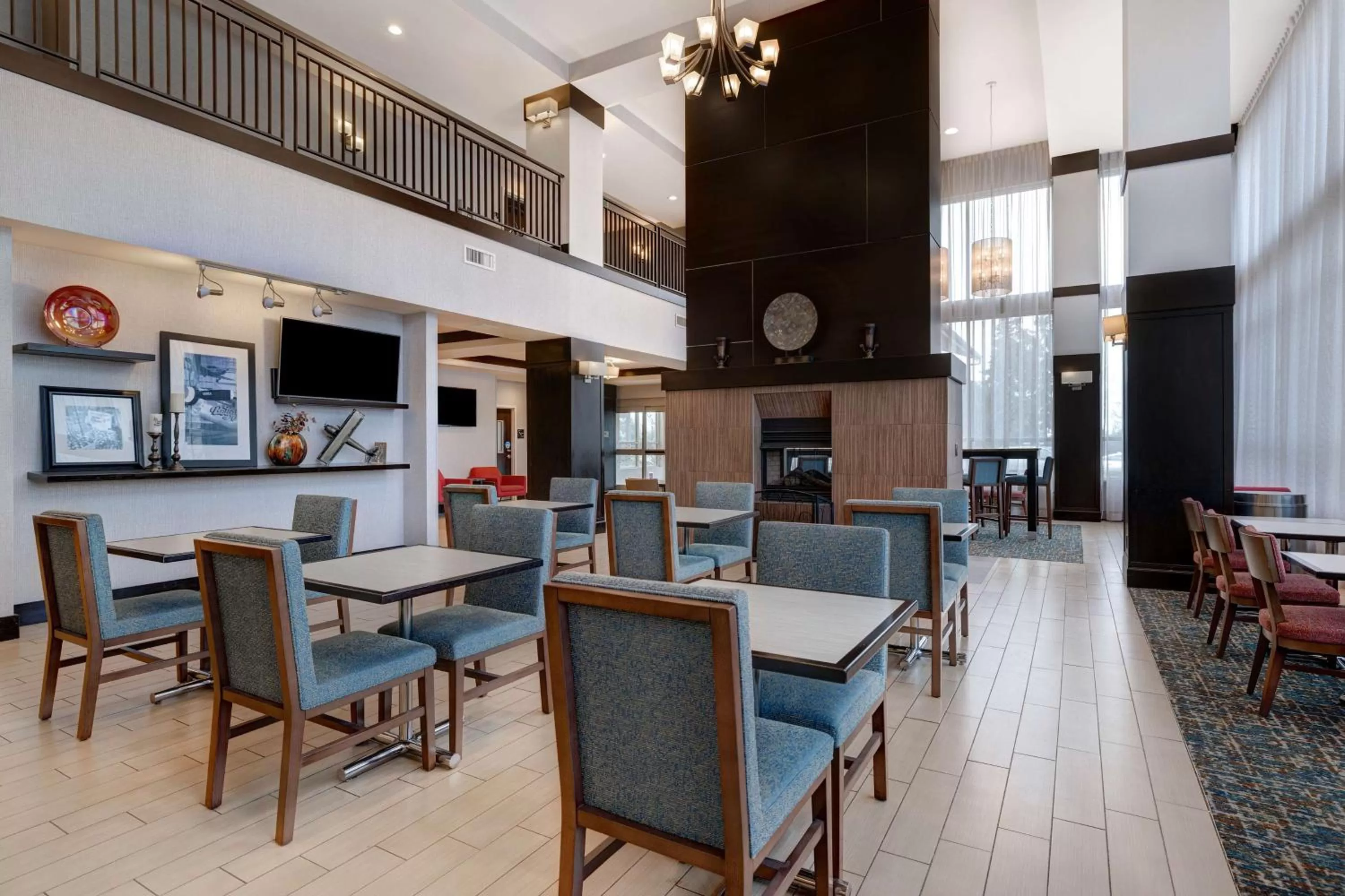 Lobby or reception in Hampton Inn & Suites Seattle/Federal Way