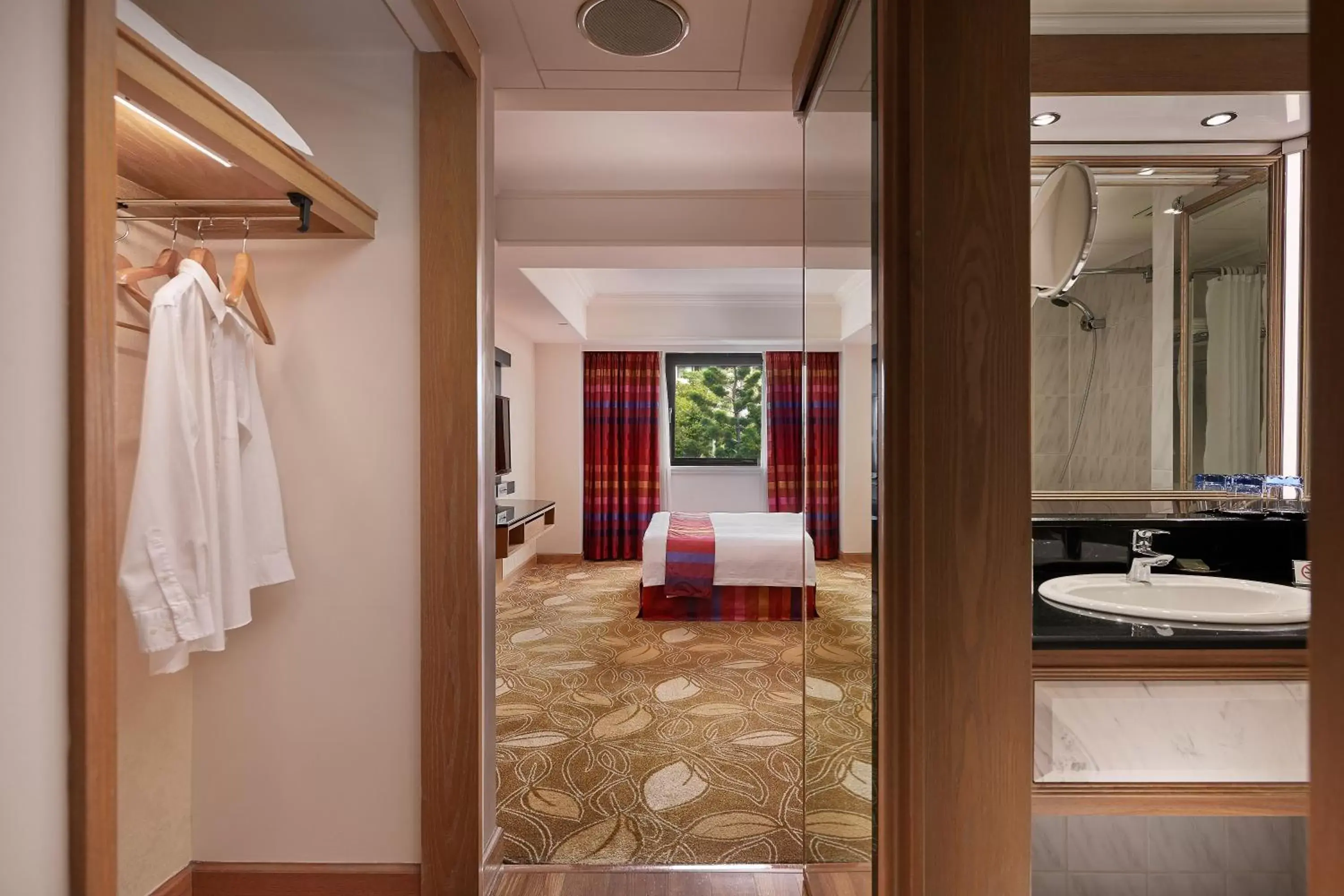 Bedroom, Bathroom in The Riviera Hotel Taipei