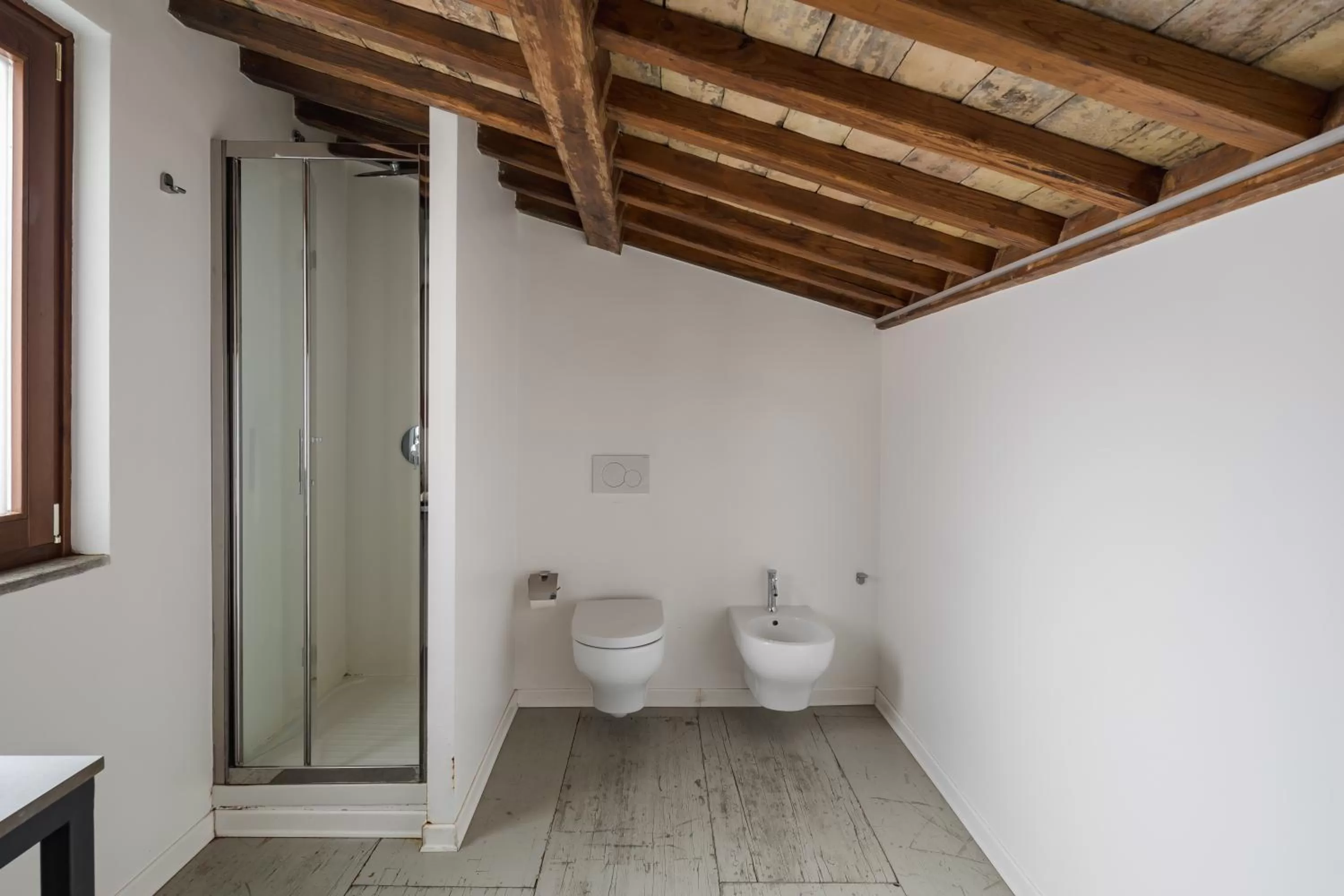 Shower in Palazzo Lupardi Relais