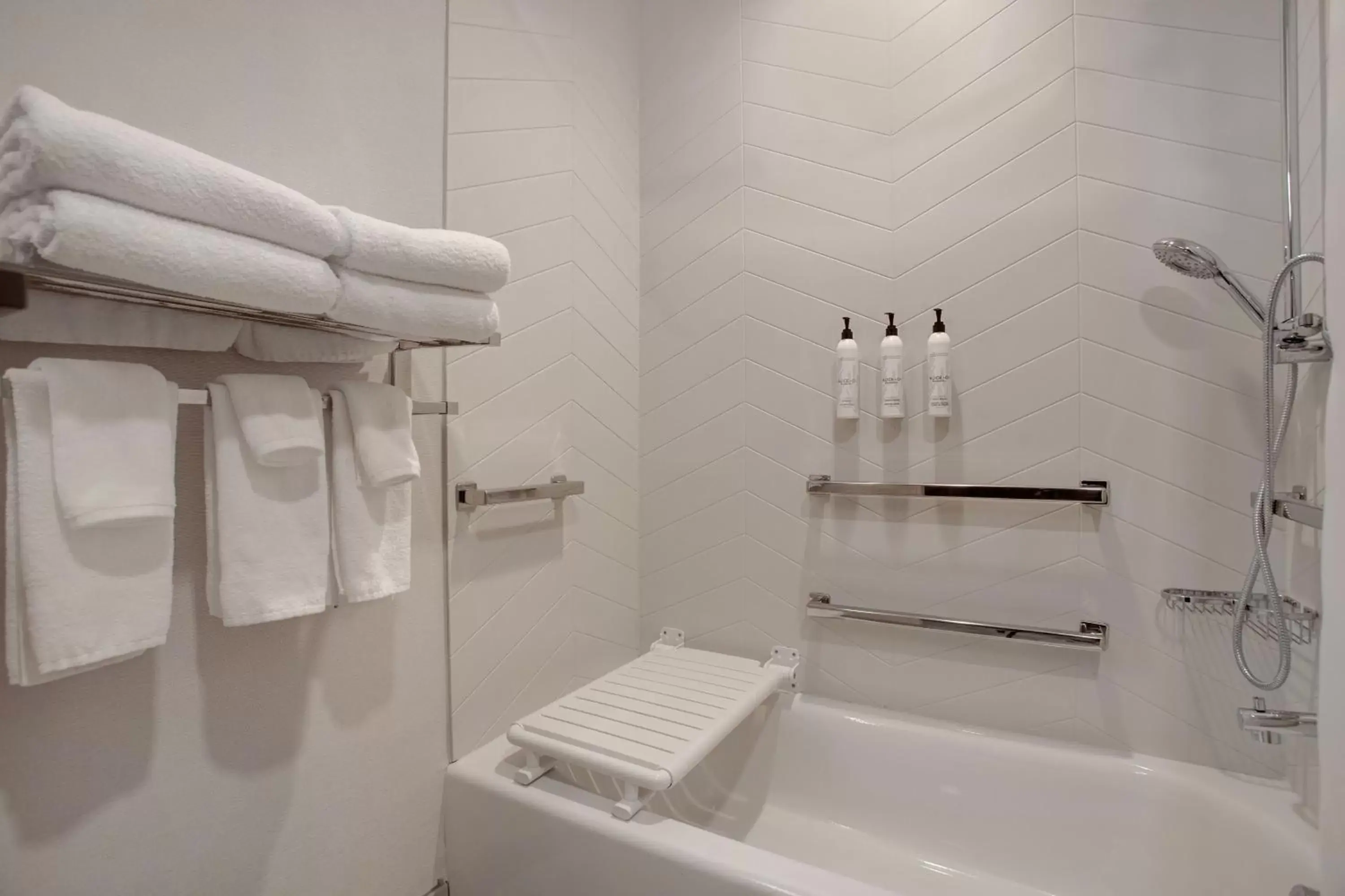 Bathroom in Fairfield by Marriott Inn & Suites Denver Southwest, Littleton