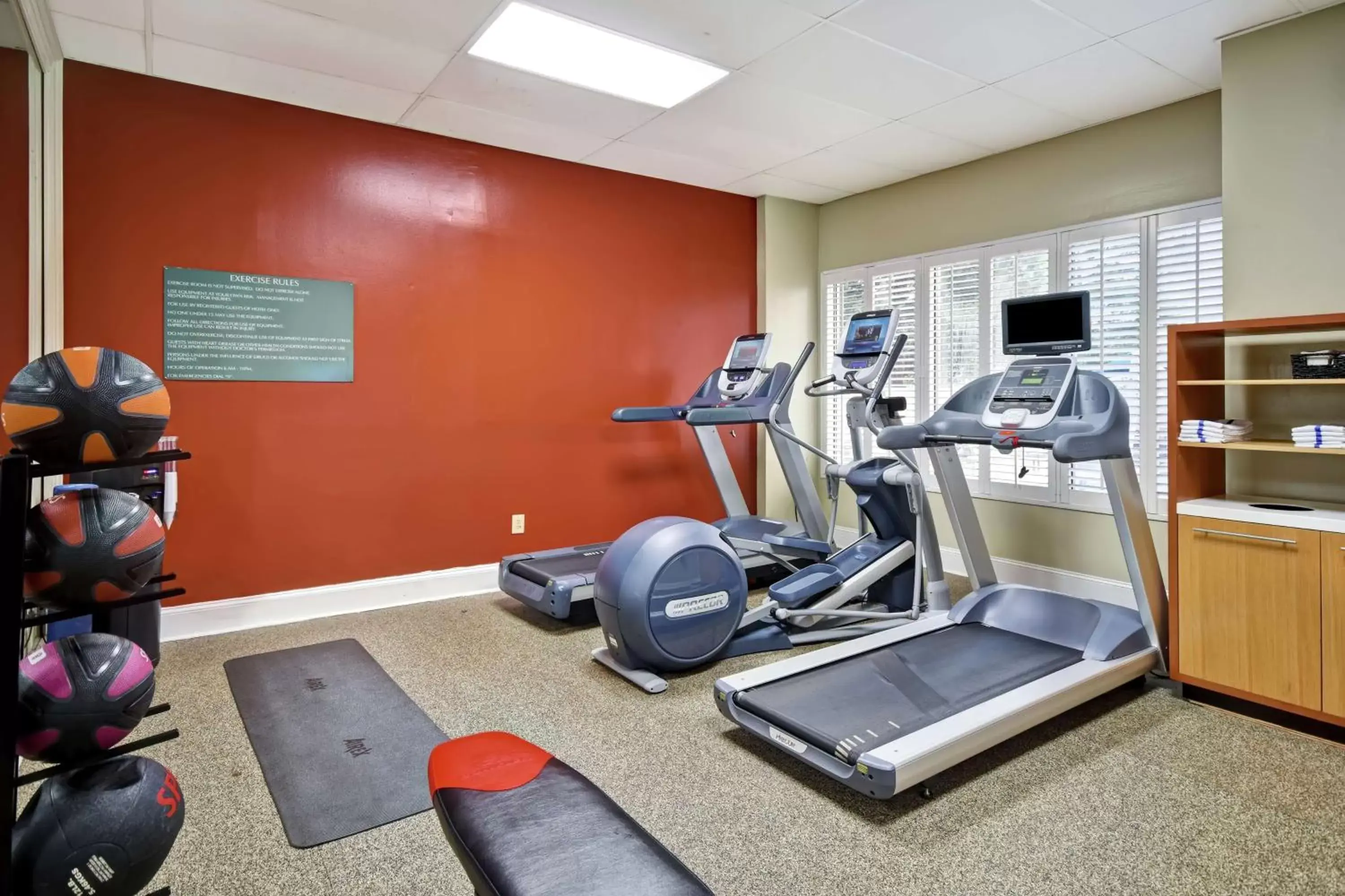 Fitness centre/facilities in Embassy Suites Charleston - Historic District Fitness centre/facilities in Embassy Suites Charleston - Historic District
