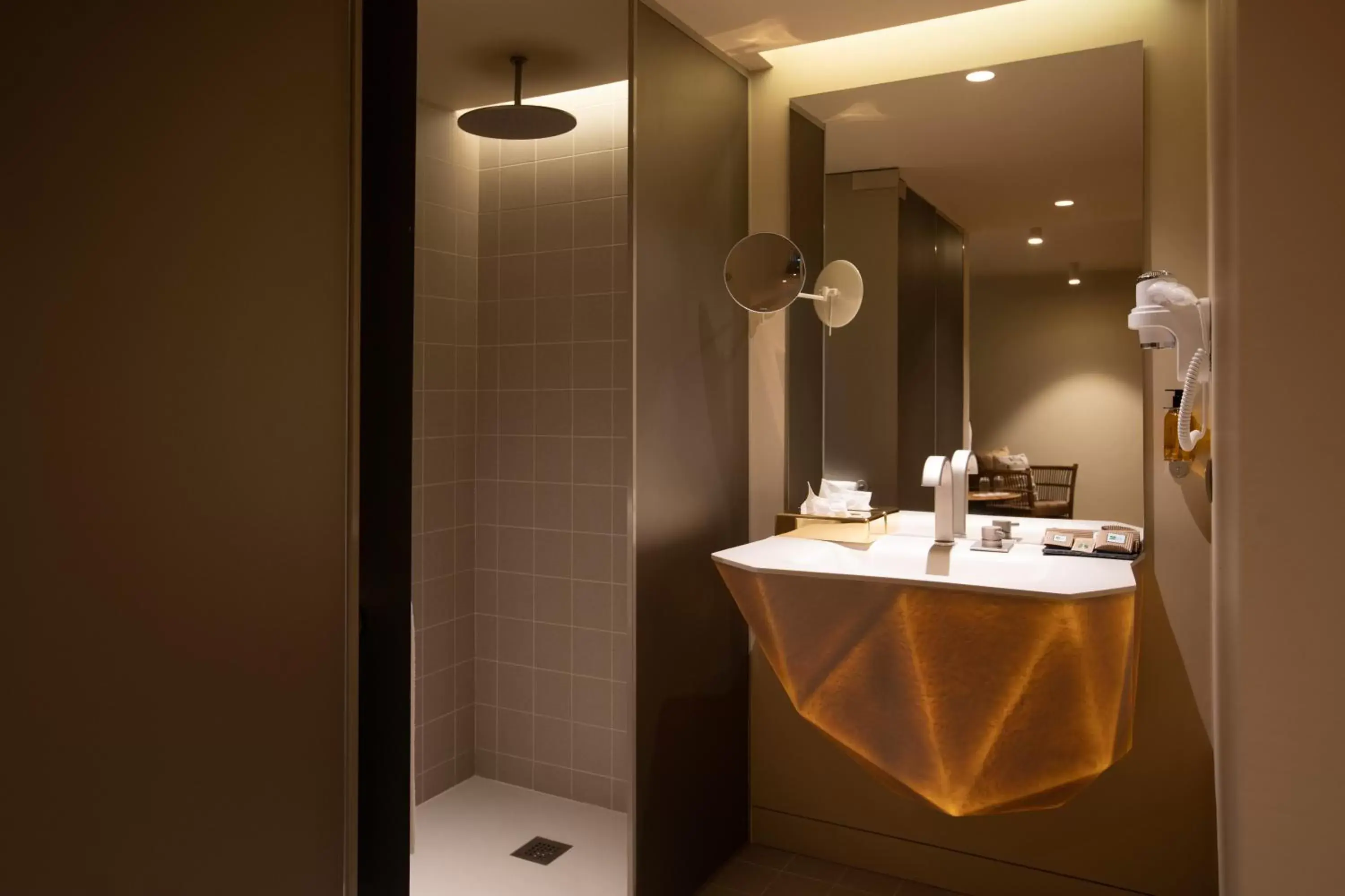 Toilet, Bathroom in Zenite Boutique Hotel & SPA