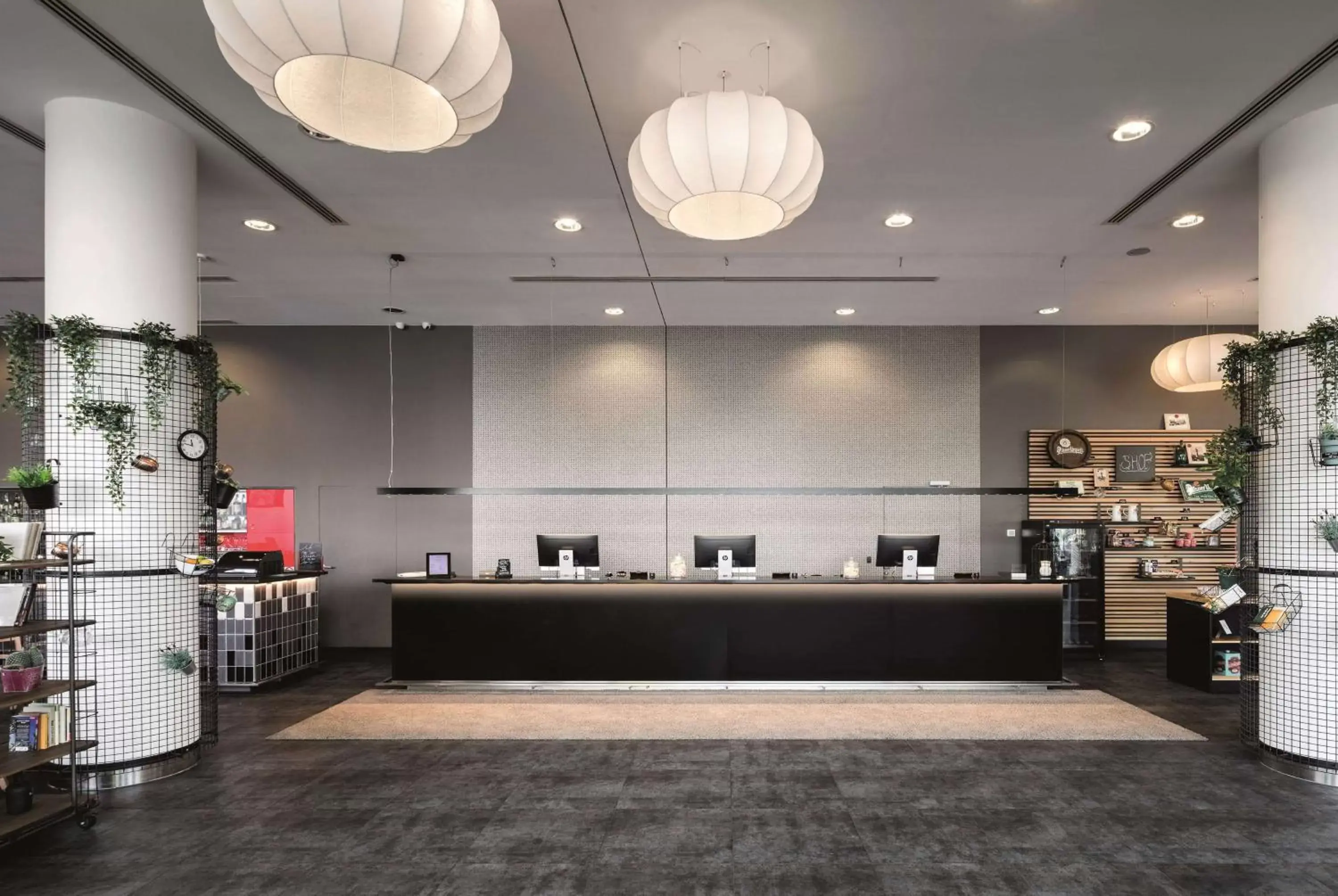 Lobby or reception in Vienna House Easy by Wyndham Pilsen