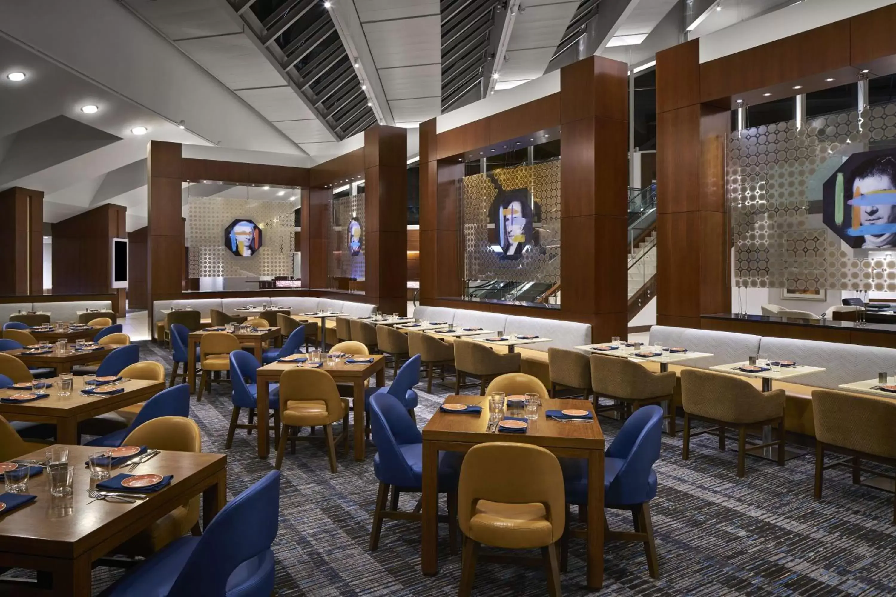 Restaurant/places to eat in Hyatt Regency Washington on Capitol Hill Restaurant/places to eat in Hyatt Regency Washington on Capitol Hill