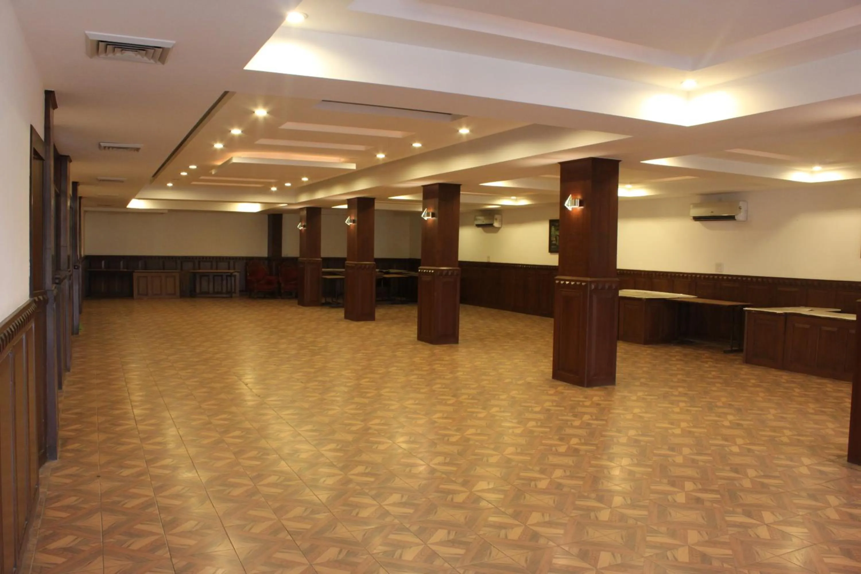 Banquet/Function facilities in Hotel Kamla Palace