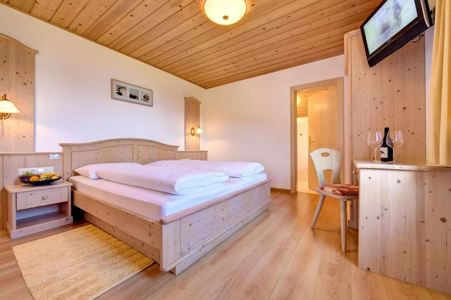 Bedroom, Bed in Sporthotel Kalcherhof