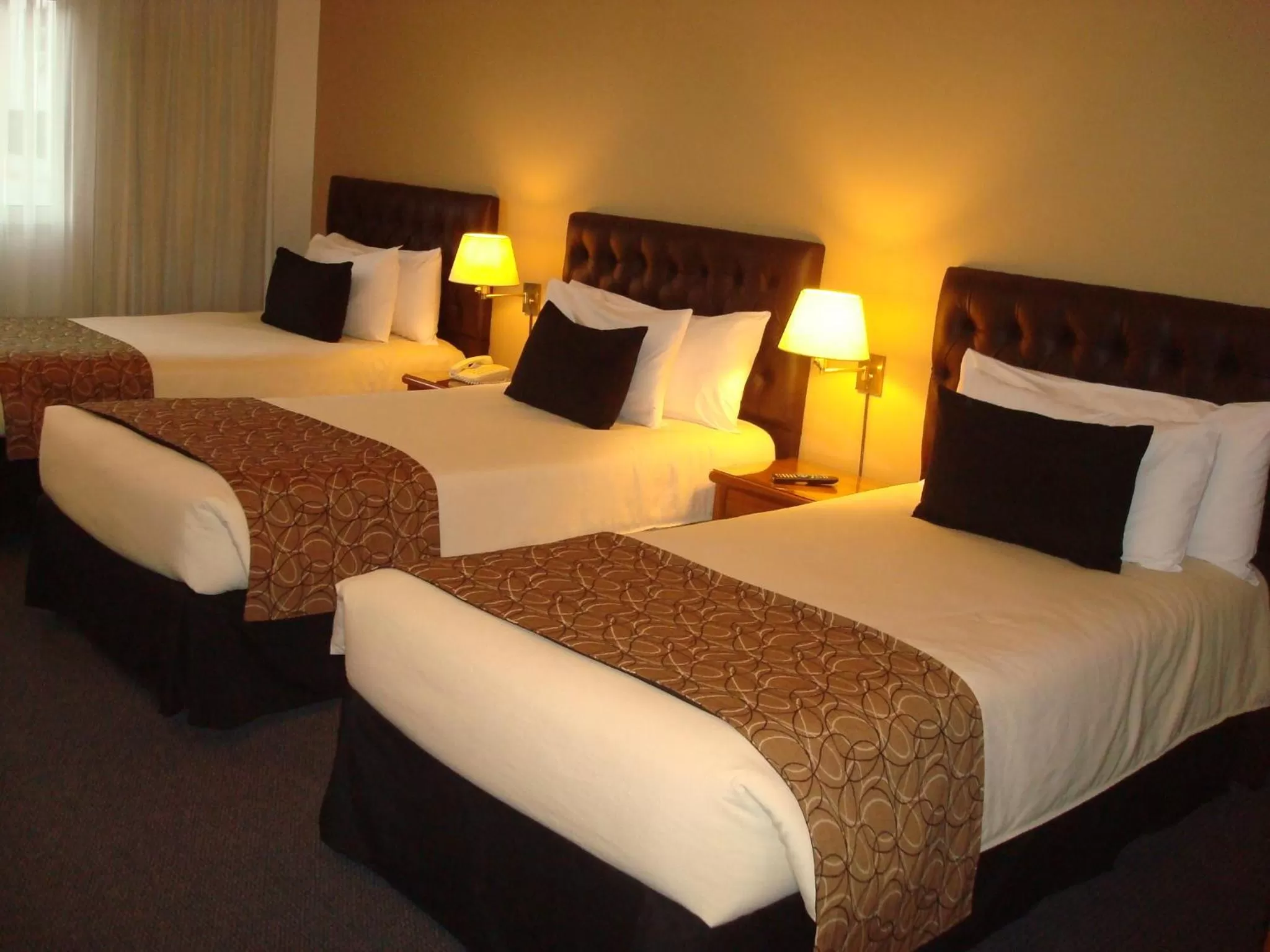 Bedroom, Bed in Centuria Hotel Buenos Aires