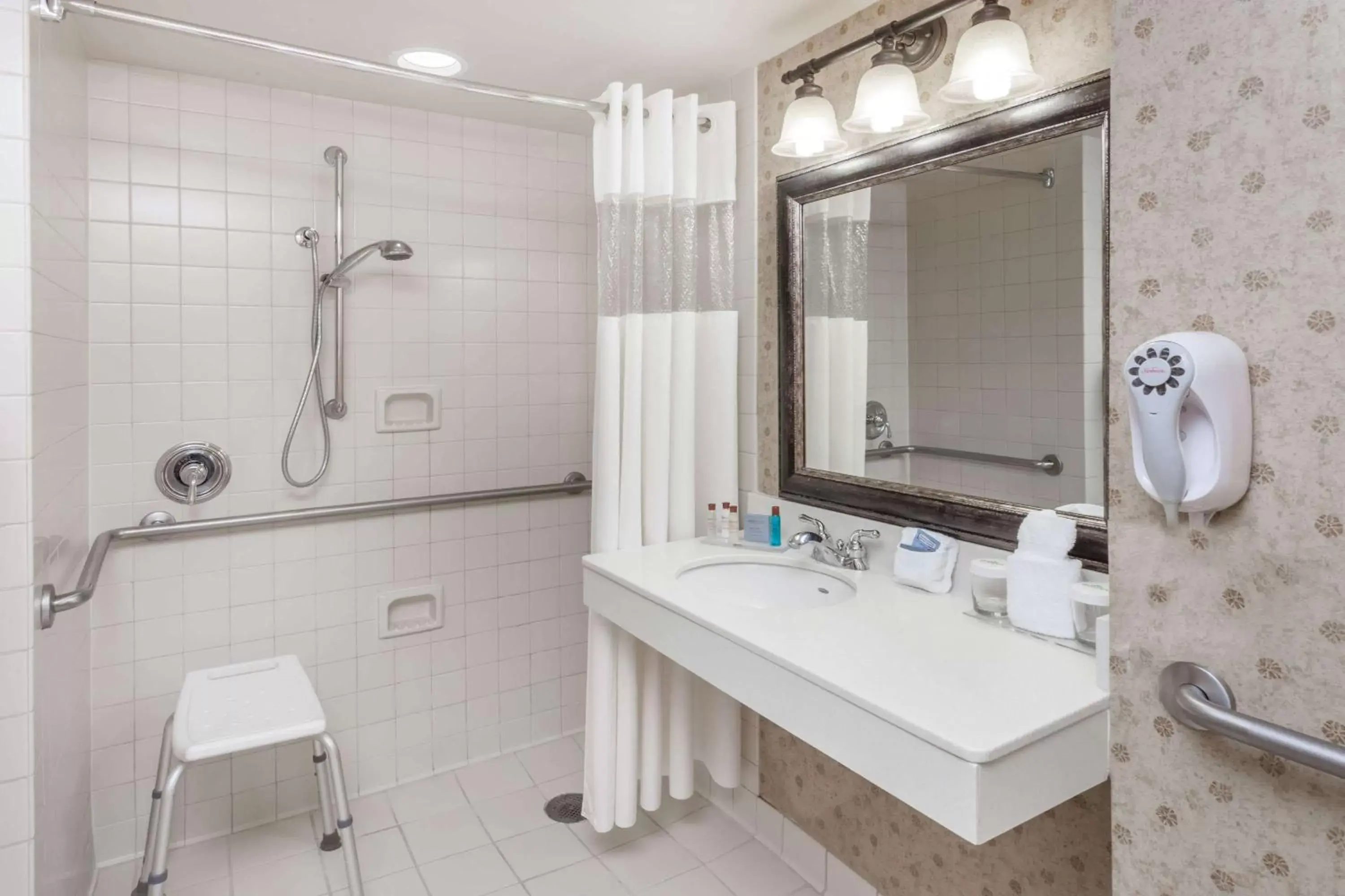 Shower, Bathroom in Wingate by Wyndham