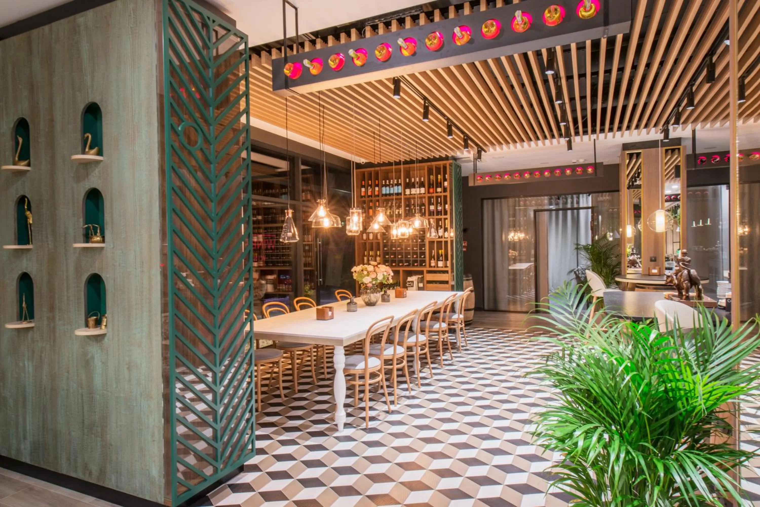 Restaurant/places to eat in ibis Styles Kraków East