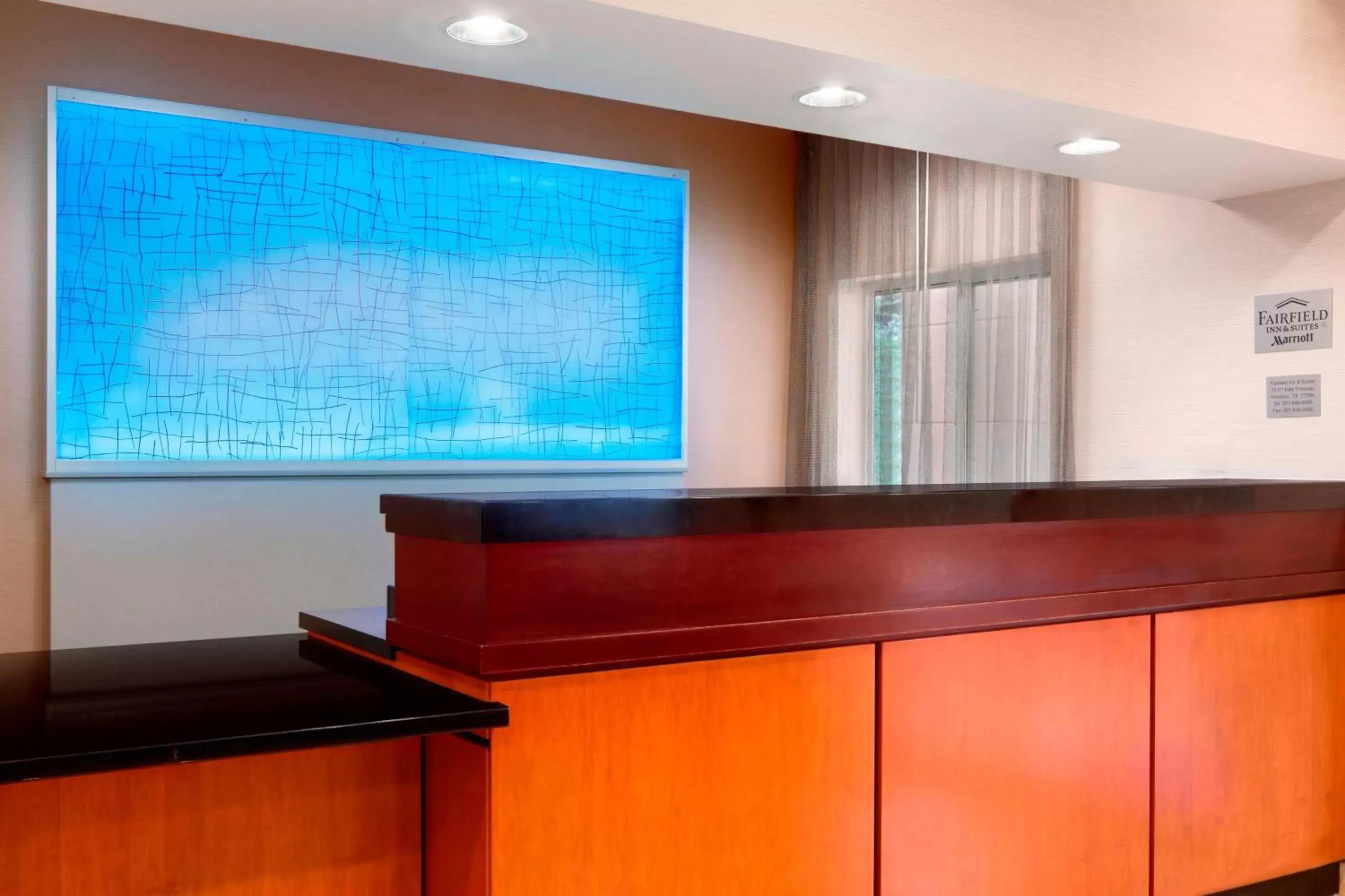 Lobby or reception, TV/Entertainment Center in Fairfield Inn & Suites by Marriott Houston Energy Corridor/Katy Freeway