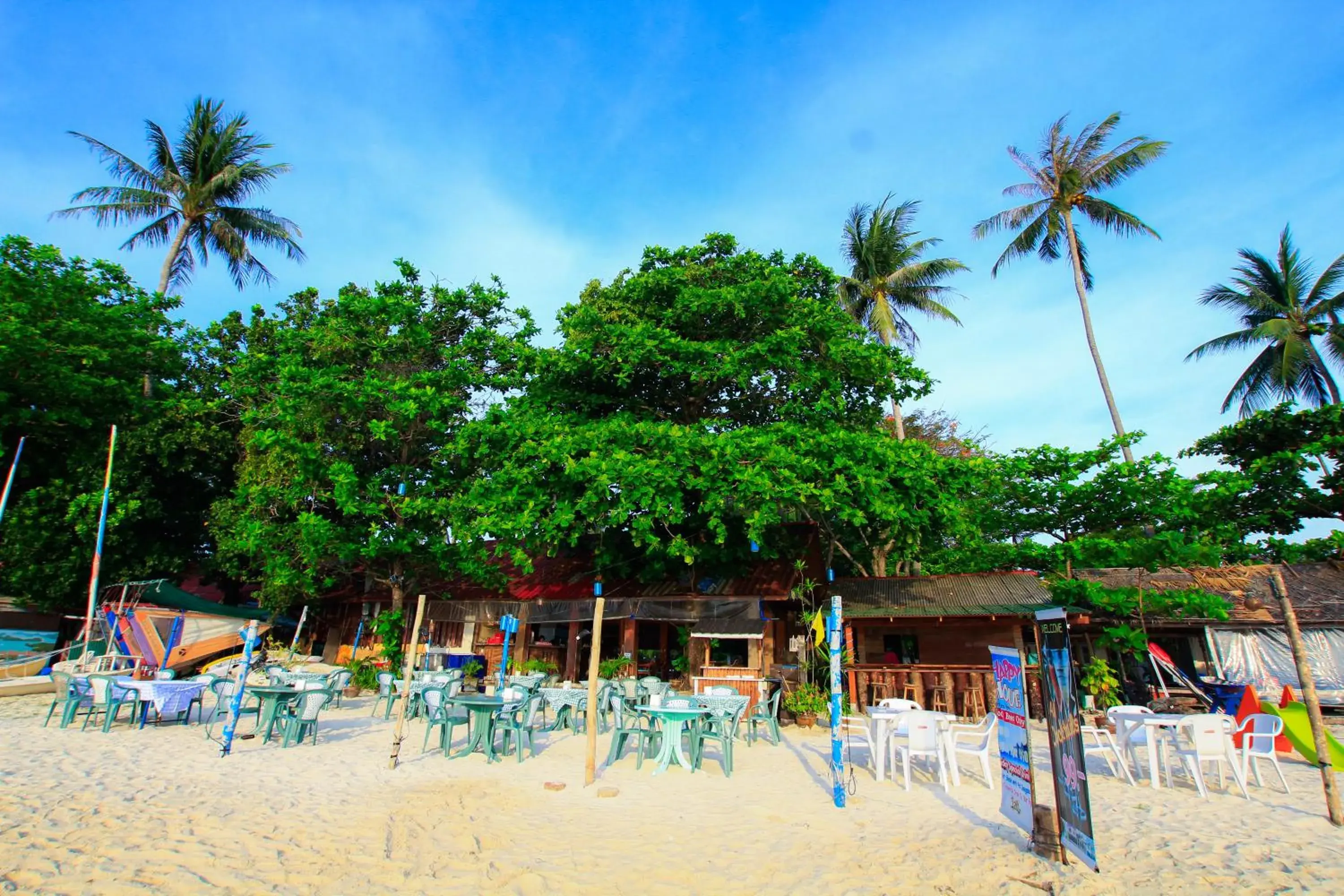 Area and facilities, Beach in Marine Chaweng Beach Resort