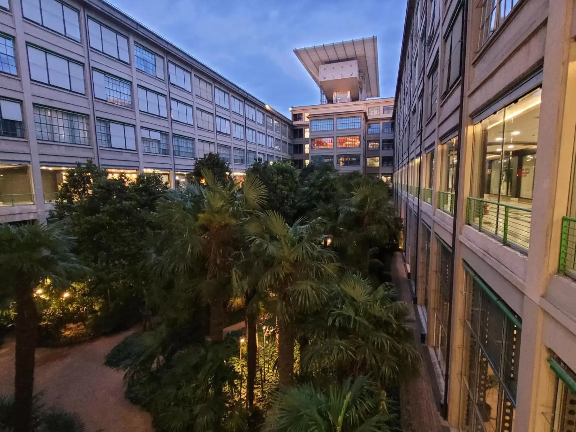 Garden in NH Torino Lingotto Congress