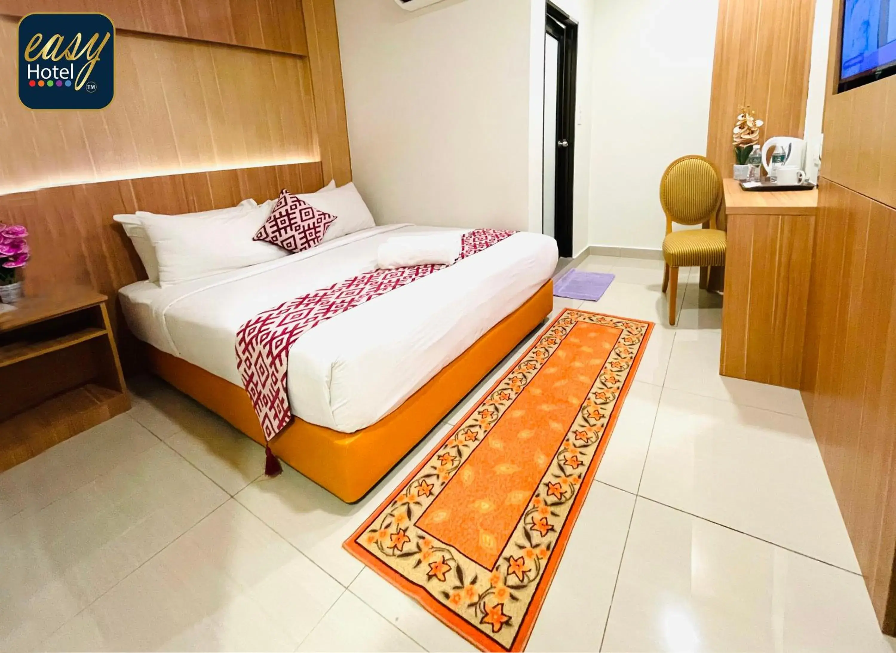 Bedroom in Easy Hotel KL Sentral