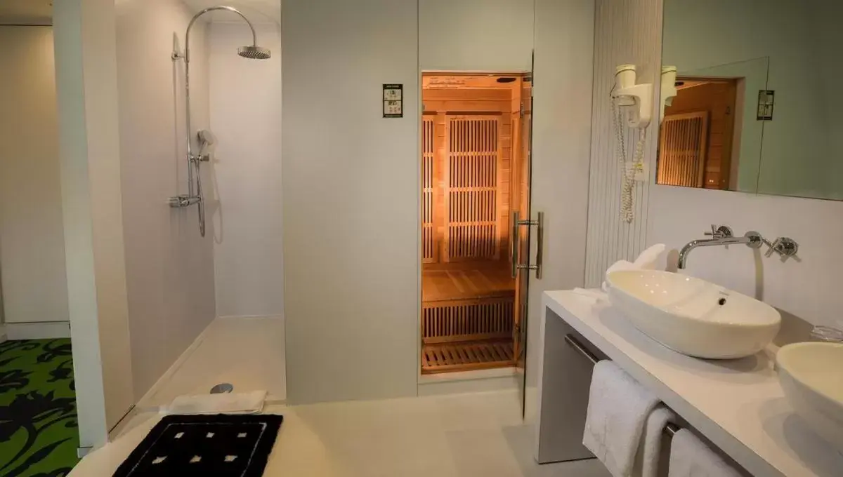 Bathroom in Van der Valk Hotel Beveren