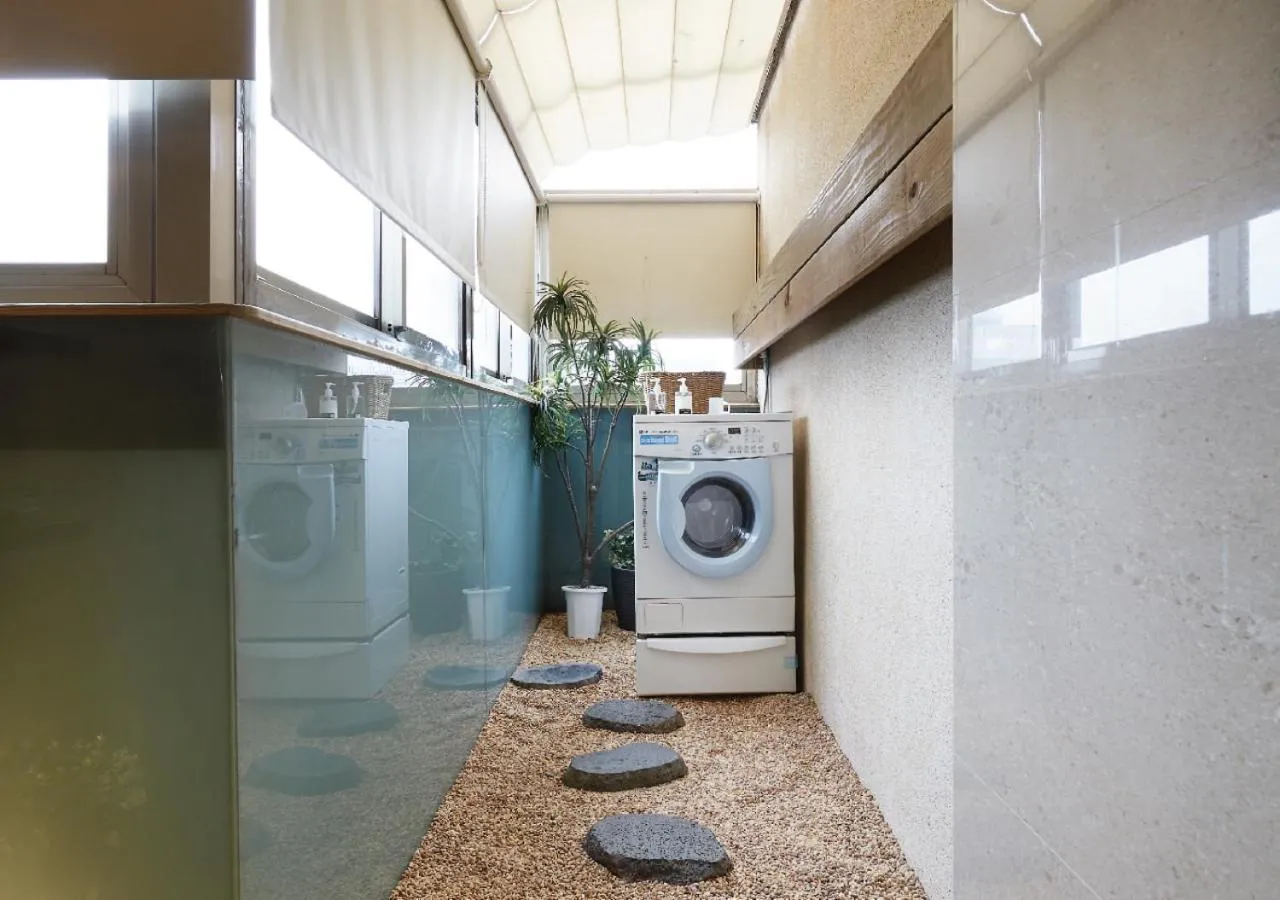 washing machine in The Tango Hotel Taipei XinYi