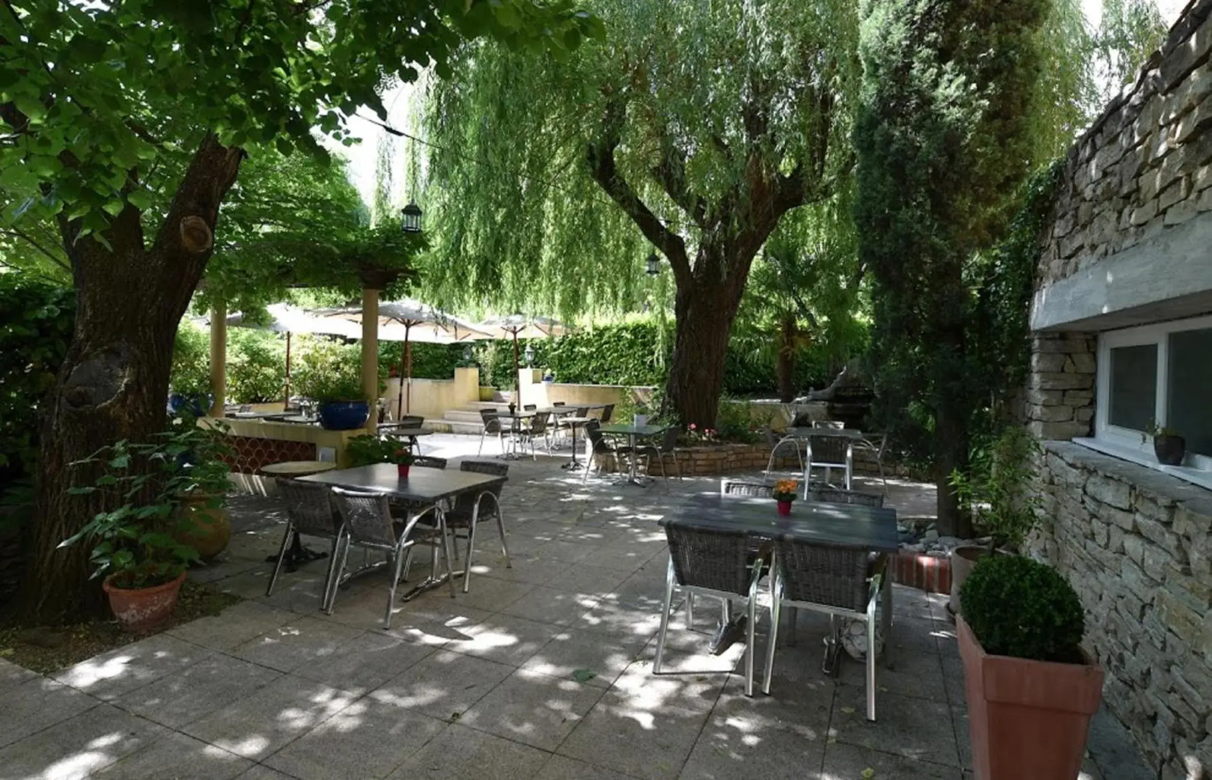 Patio in Le Relais du Vivarais