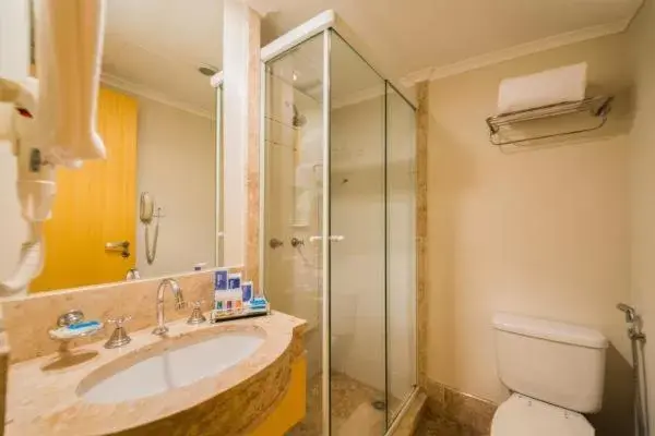 Toilet, Bathroom in Blue Tree Premium Morumbi