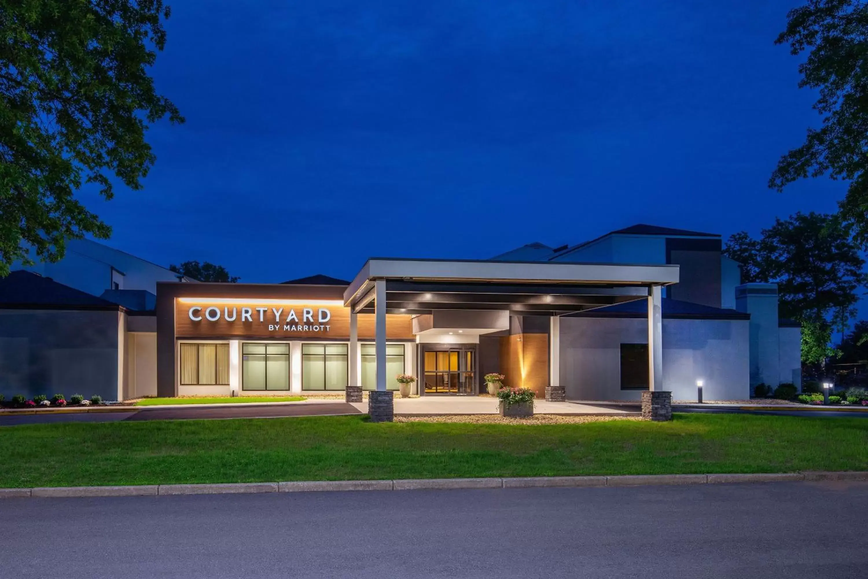 Property Building in Courtyard by Marriott Boston Andover