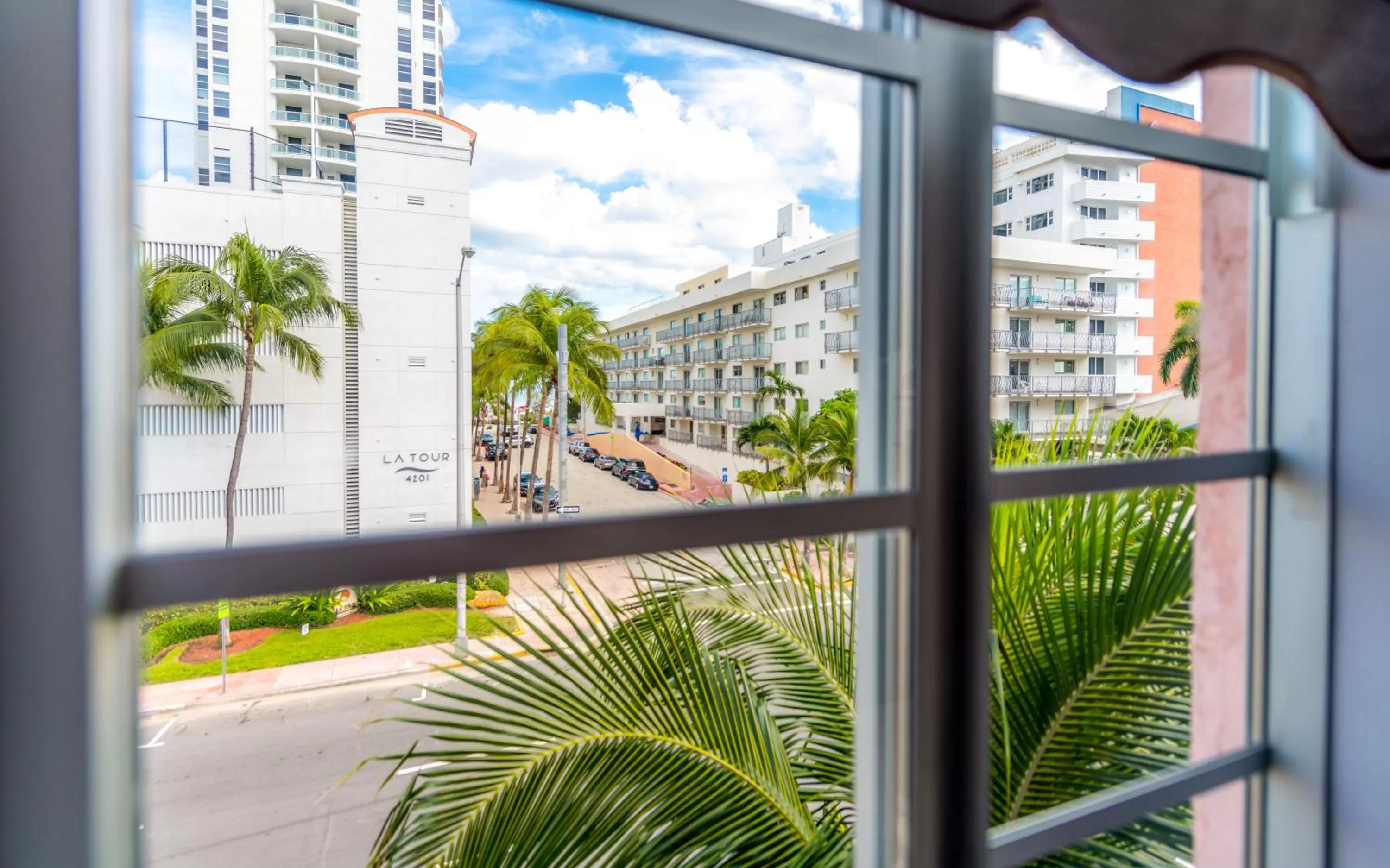 Junior King Room in Secret Garden Miami Beach