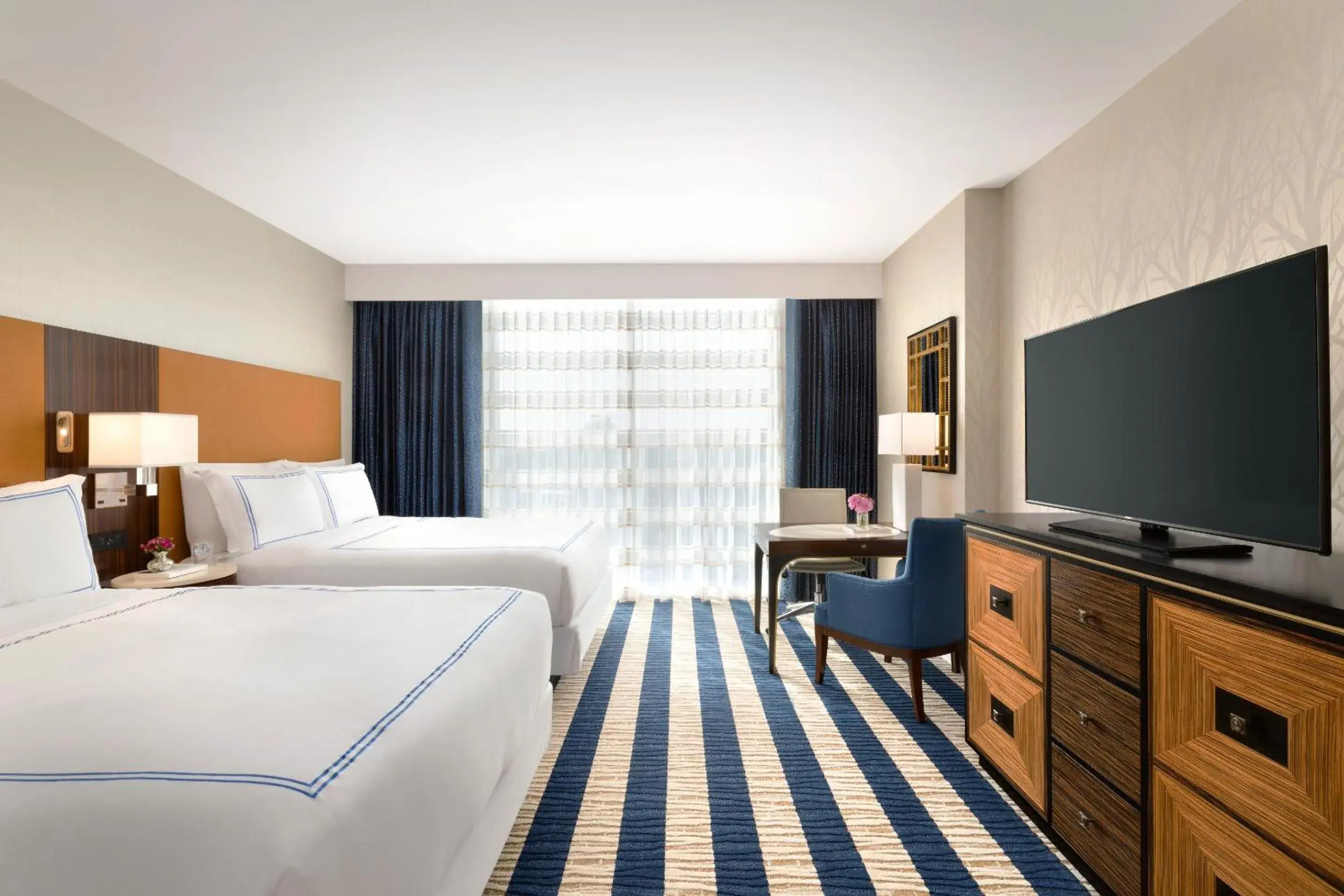 TV and multimedia, Bed in Fairmont Austin