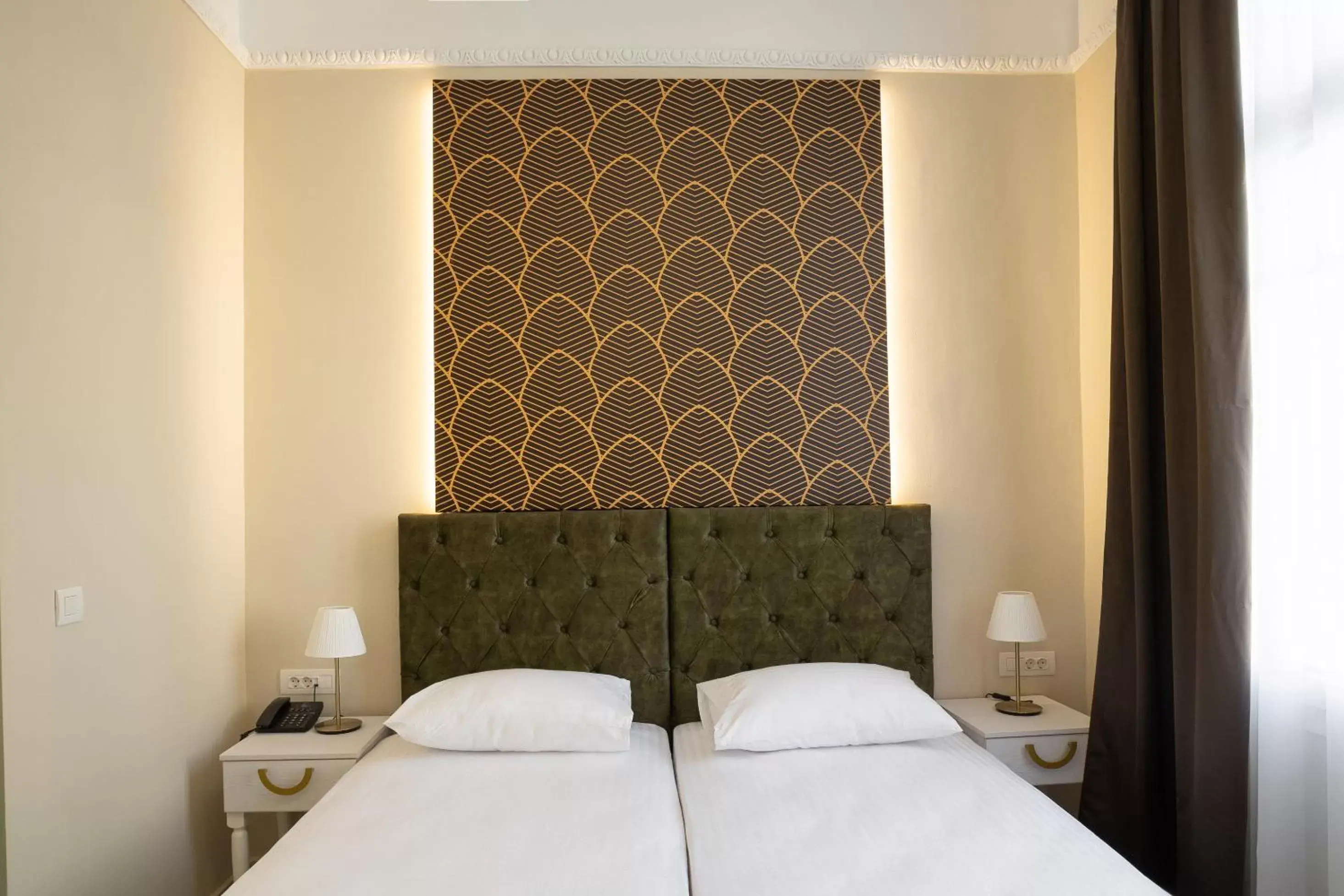 Bedroom, Bed in Modern Revival Luxury Hotel