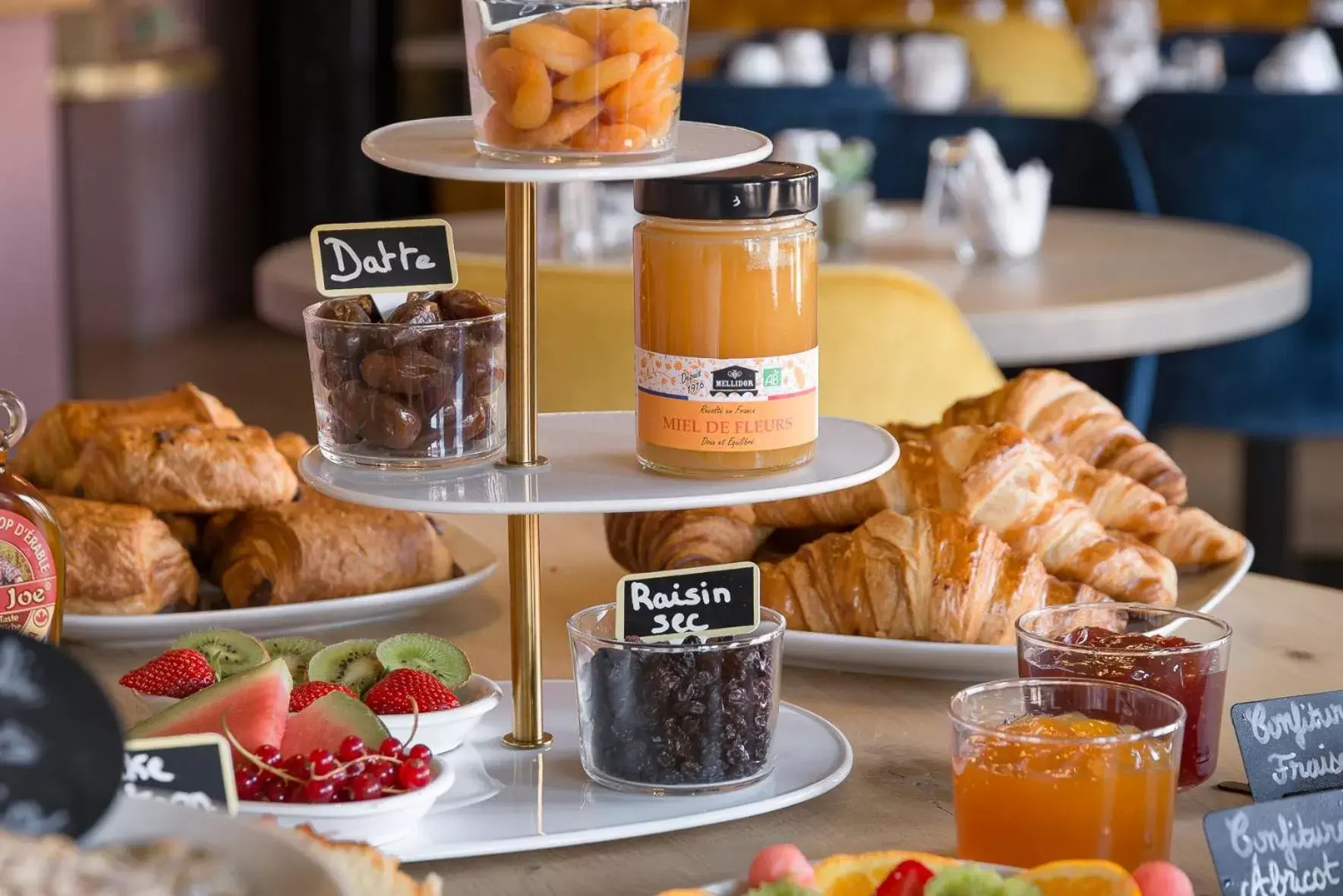 Food and drinks, Breakfast in Grand Hôtel Dauphiné, Boutique Hôtel & Suites