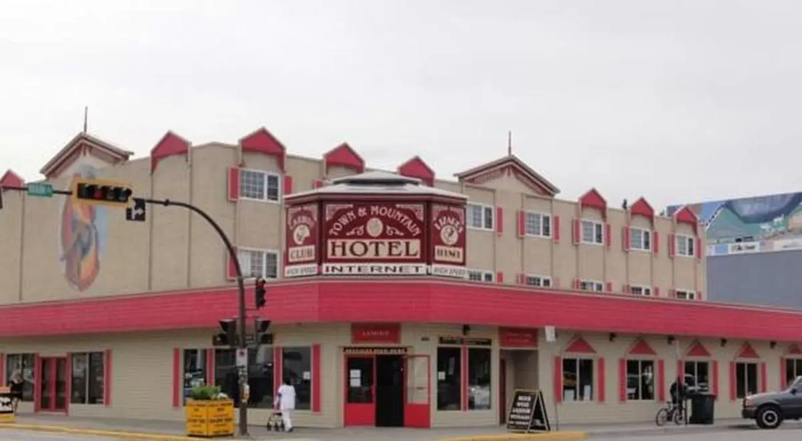 Property building in Town and Mountain Hotel