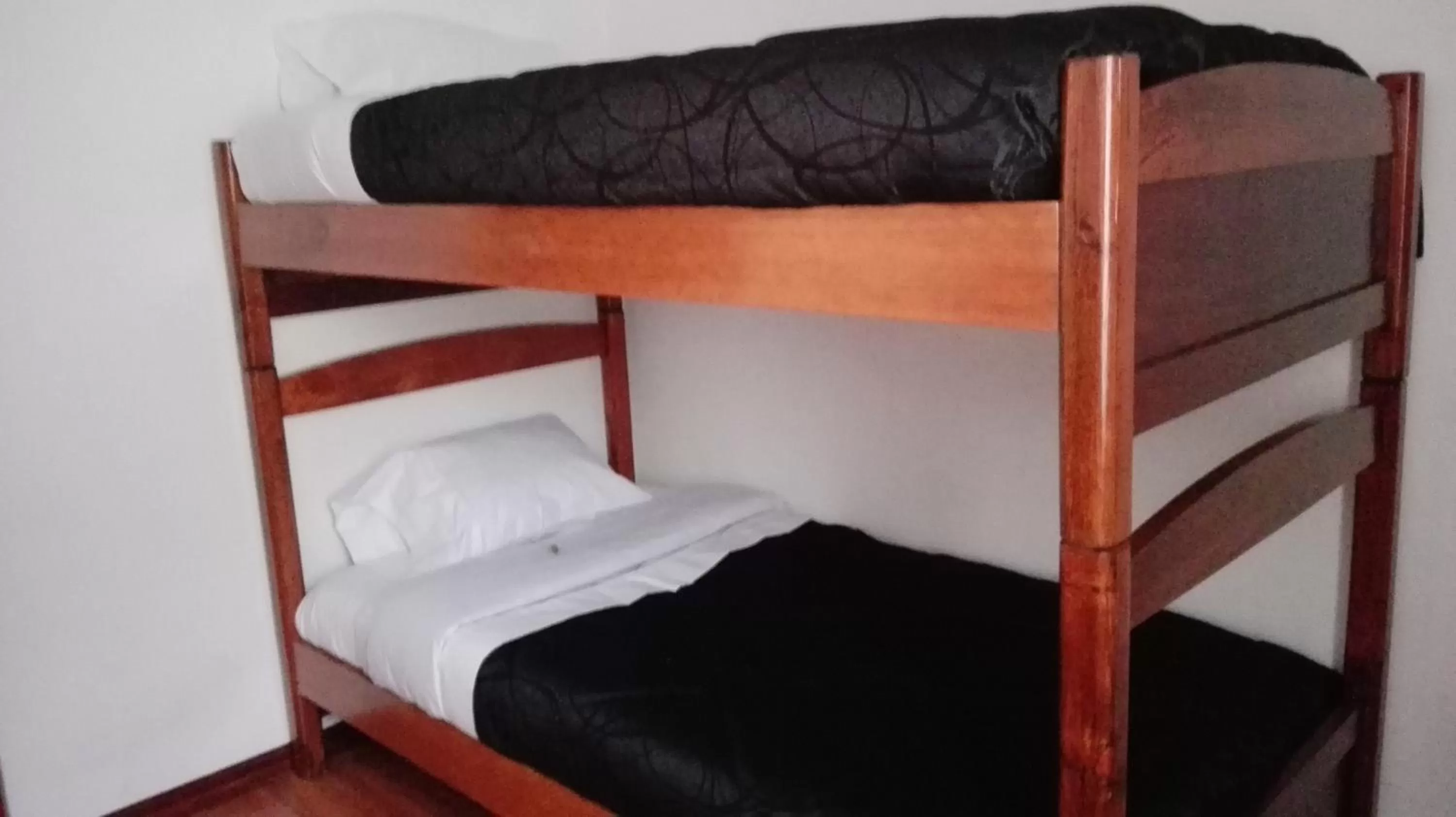 Bunk Bed in D'lujo