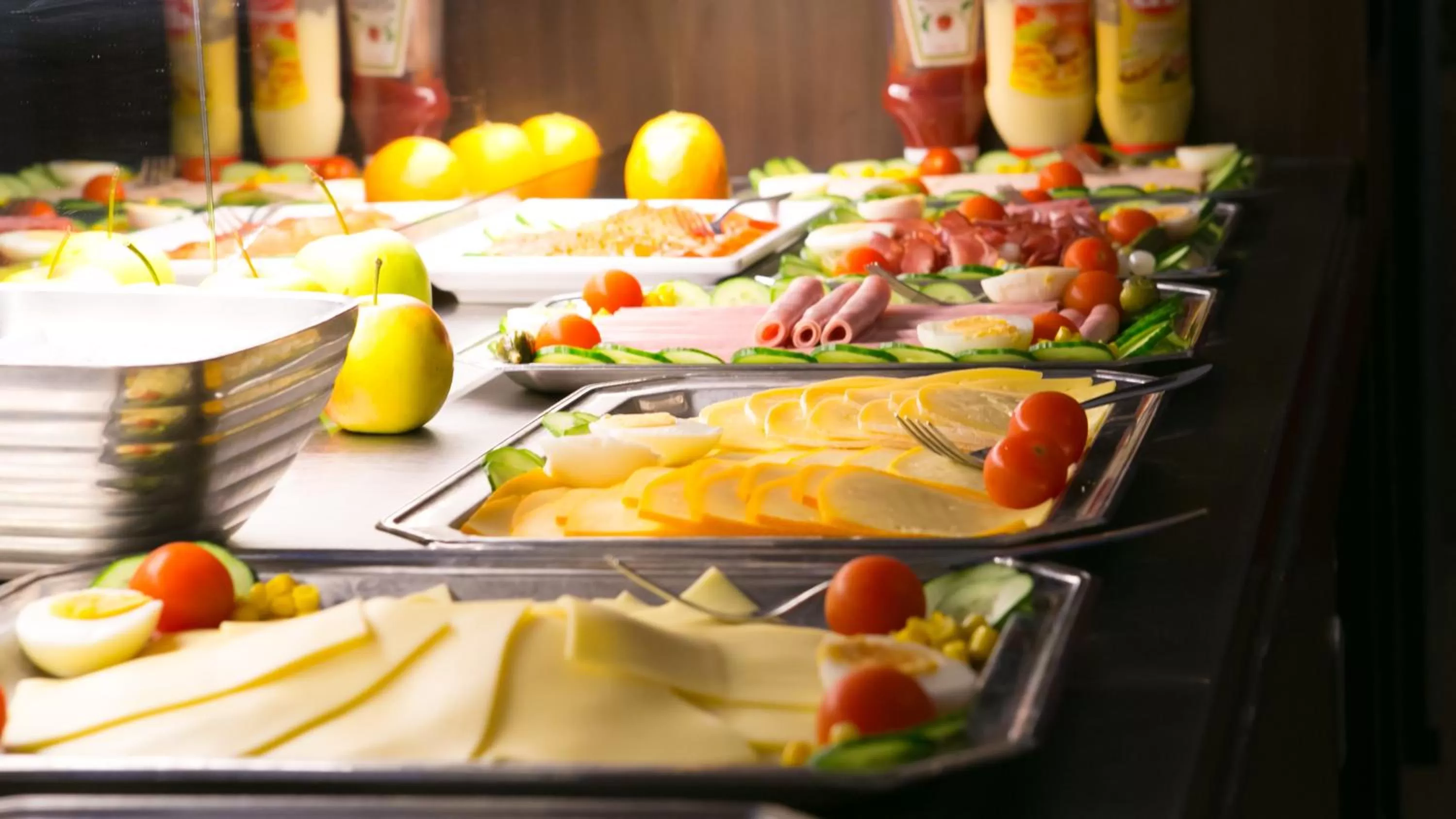 Buffet breakfast in Hotel & Aparthotel Alize Mouscron