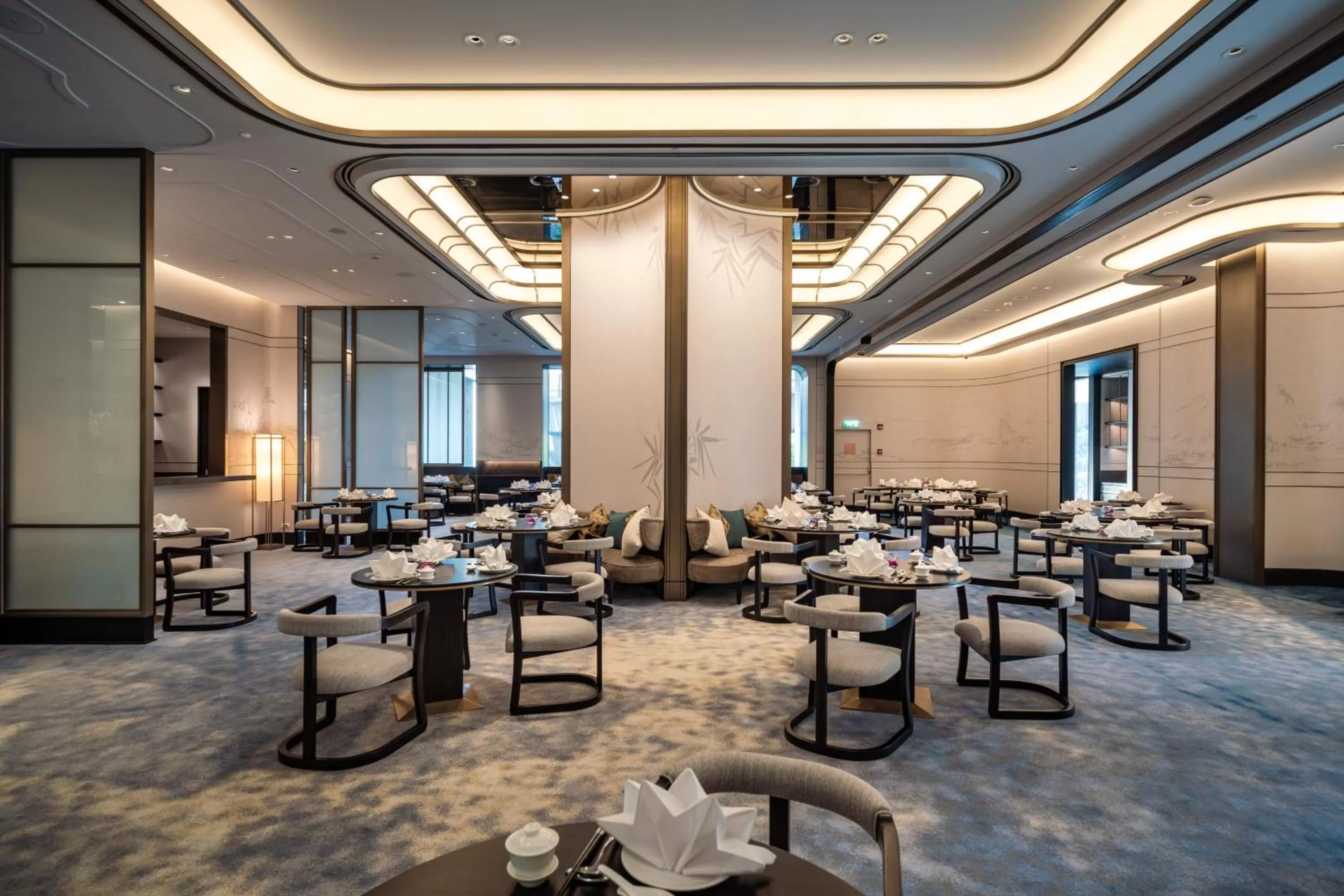 Restaurant/places to eat in Carlton Hotel Bangkok Sukhumvit