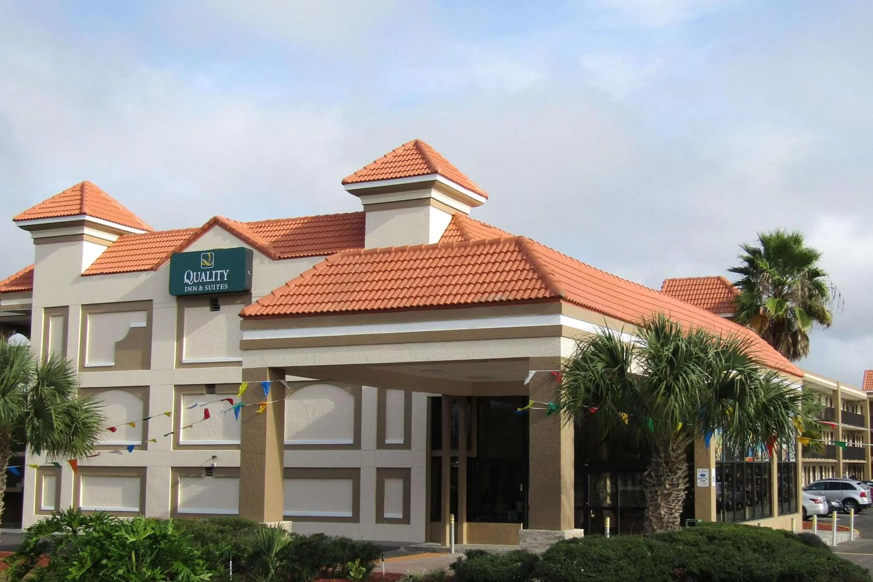 Property building in Quality Inn & Suites Kissimmee by The Lake