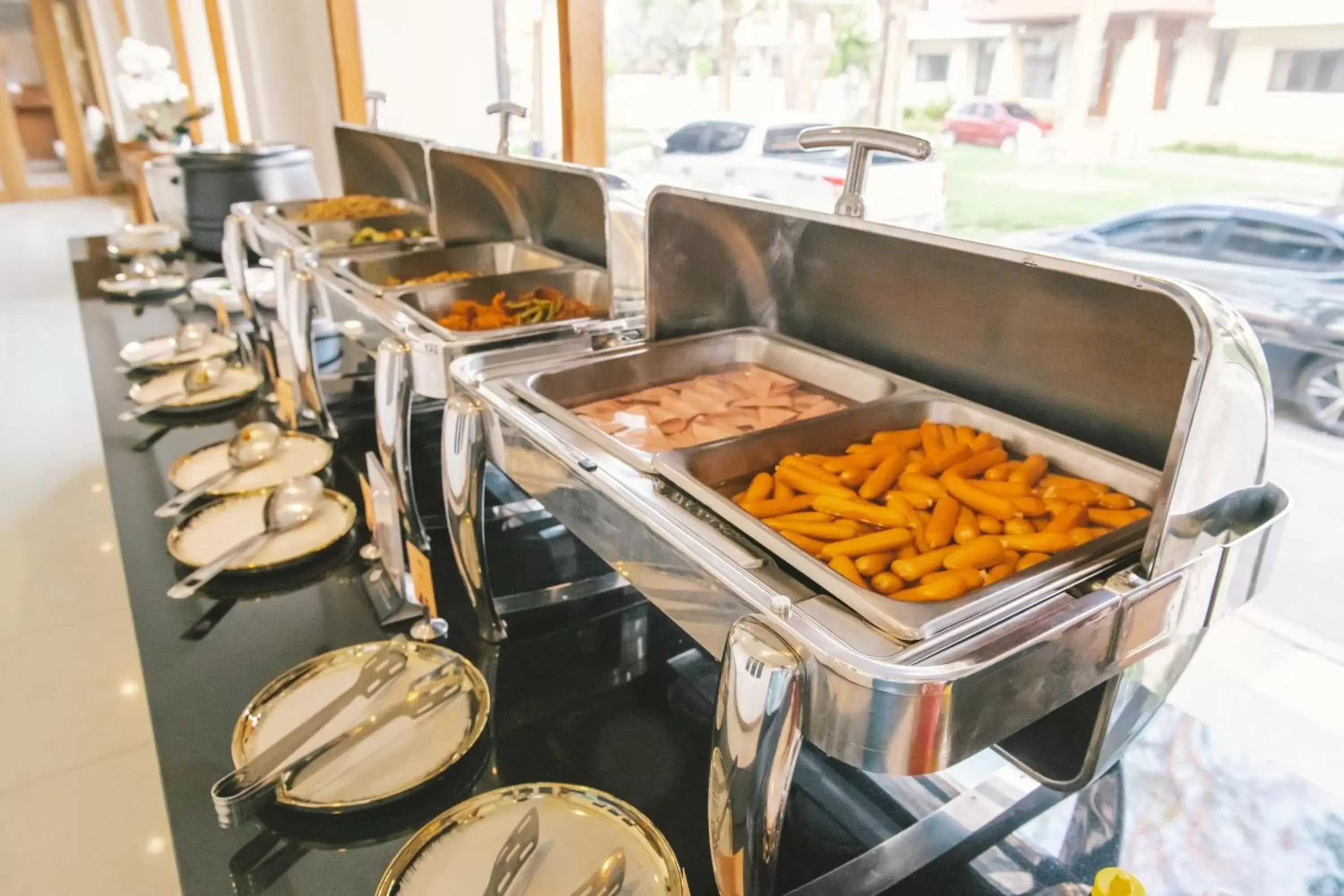 Buffet breakfast, Food in President Hotel Udonthani