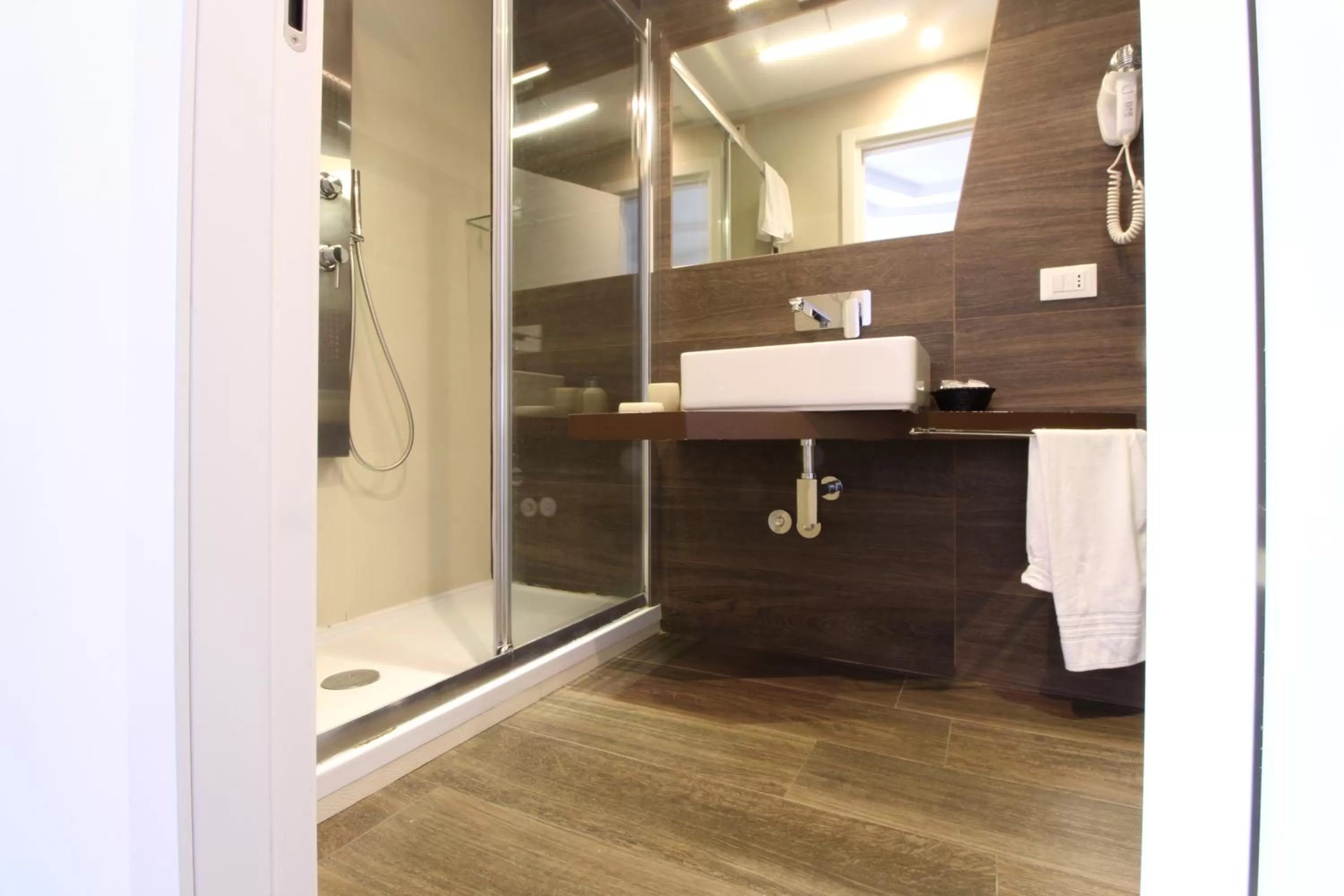 Shower in Caos Calmo