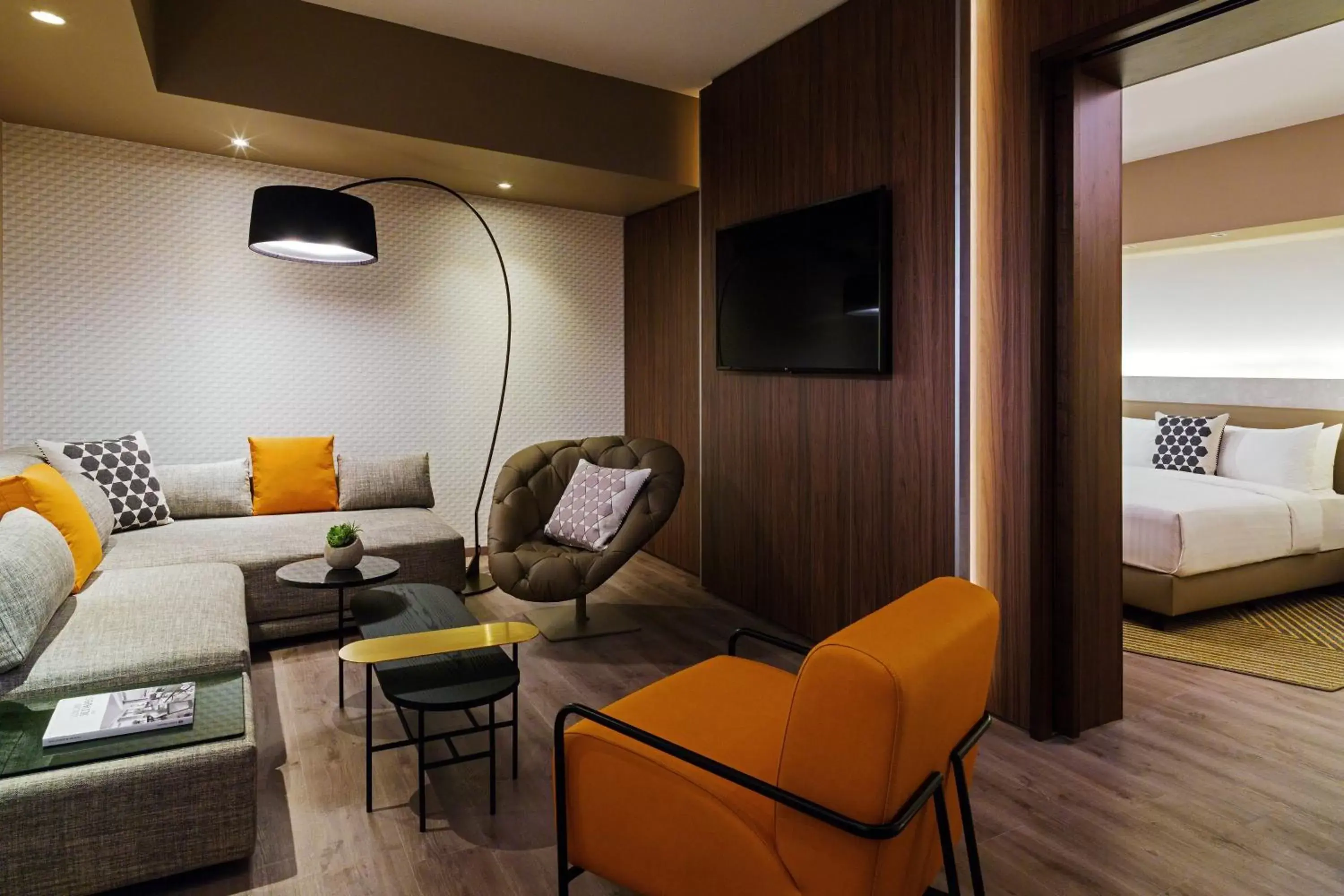 Living room, Seating Area in Budapest Marriott Hotel