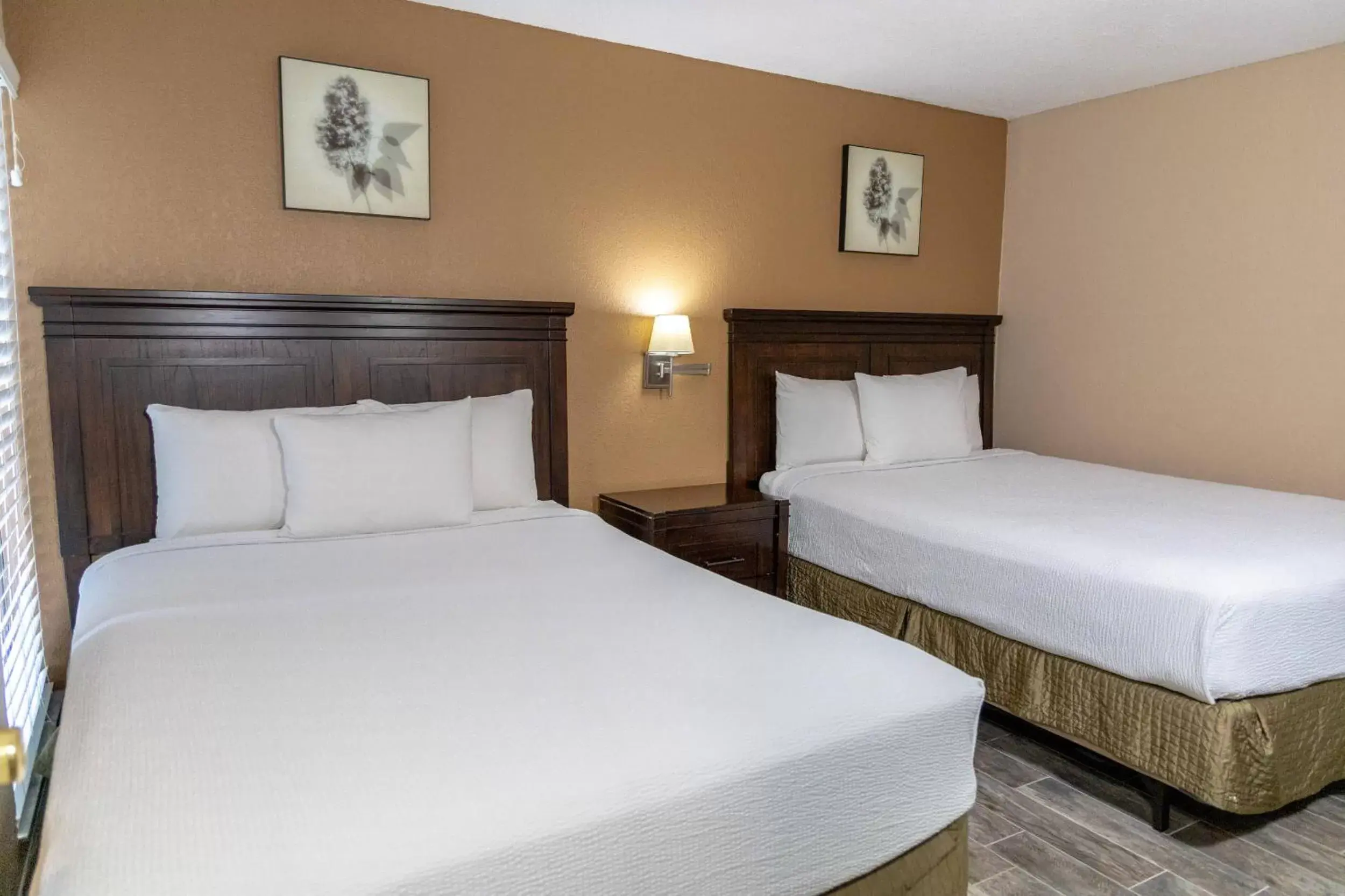 Photo of the whole room, Bed in Legacy Vacation Resorts Kissimmee & Orlando - Near Disney