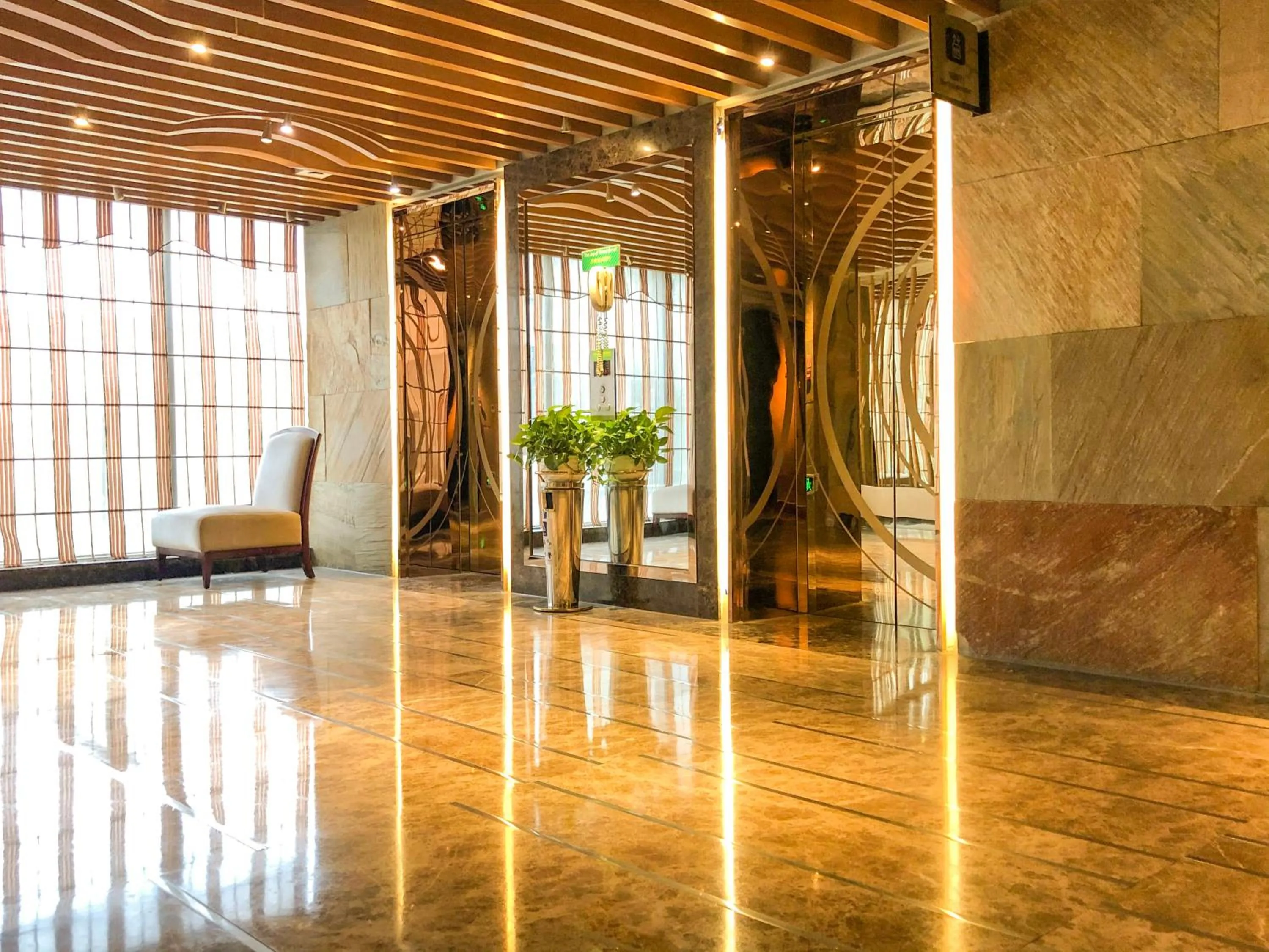 Holiday Inn Beijing Shijingshan Parkview by IHG