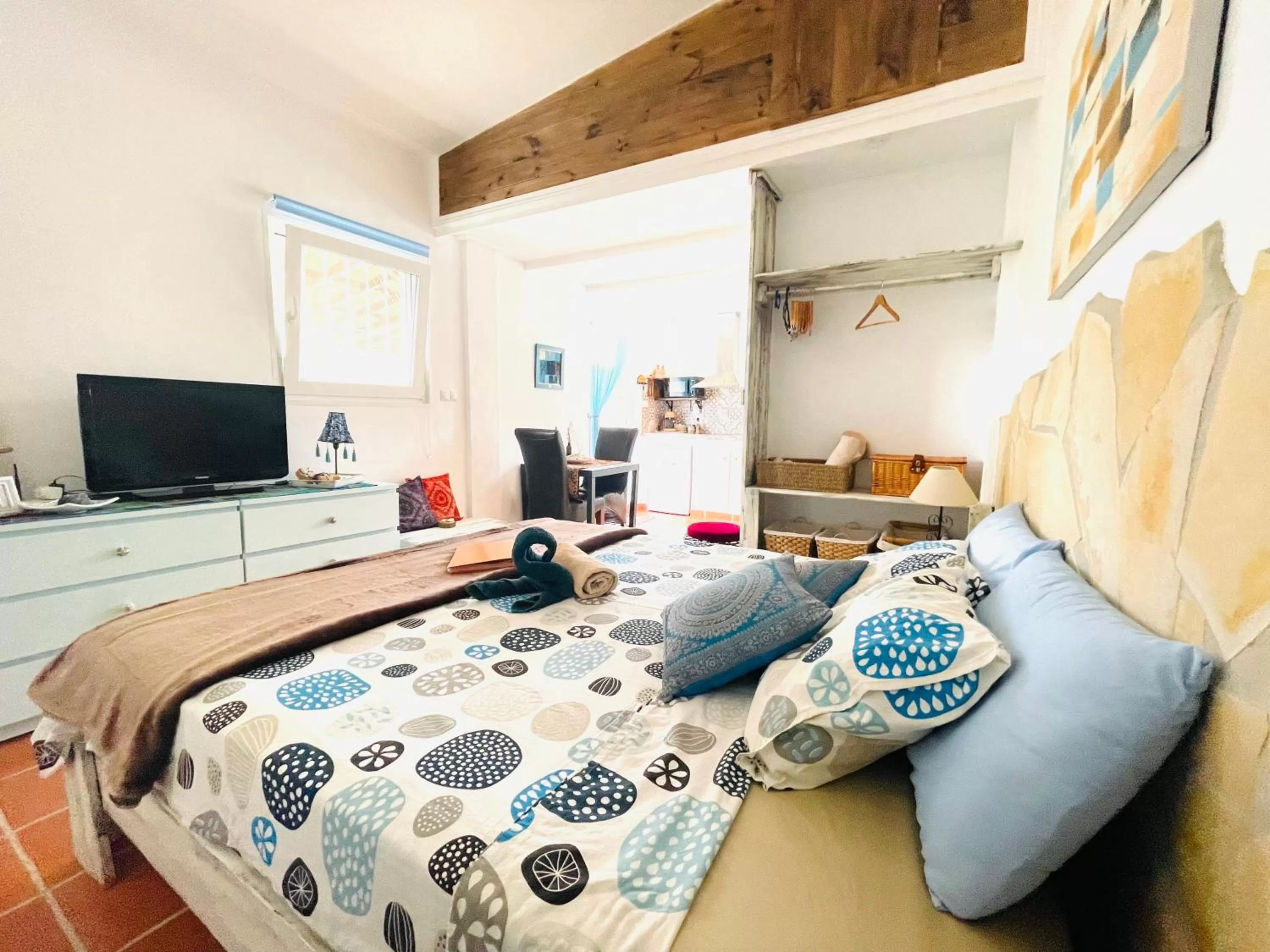 Bed in Casira, studios en kamers,Viñuela, Costa Del Sol