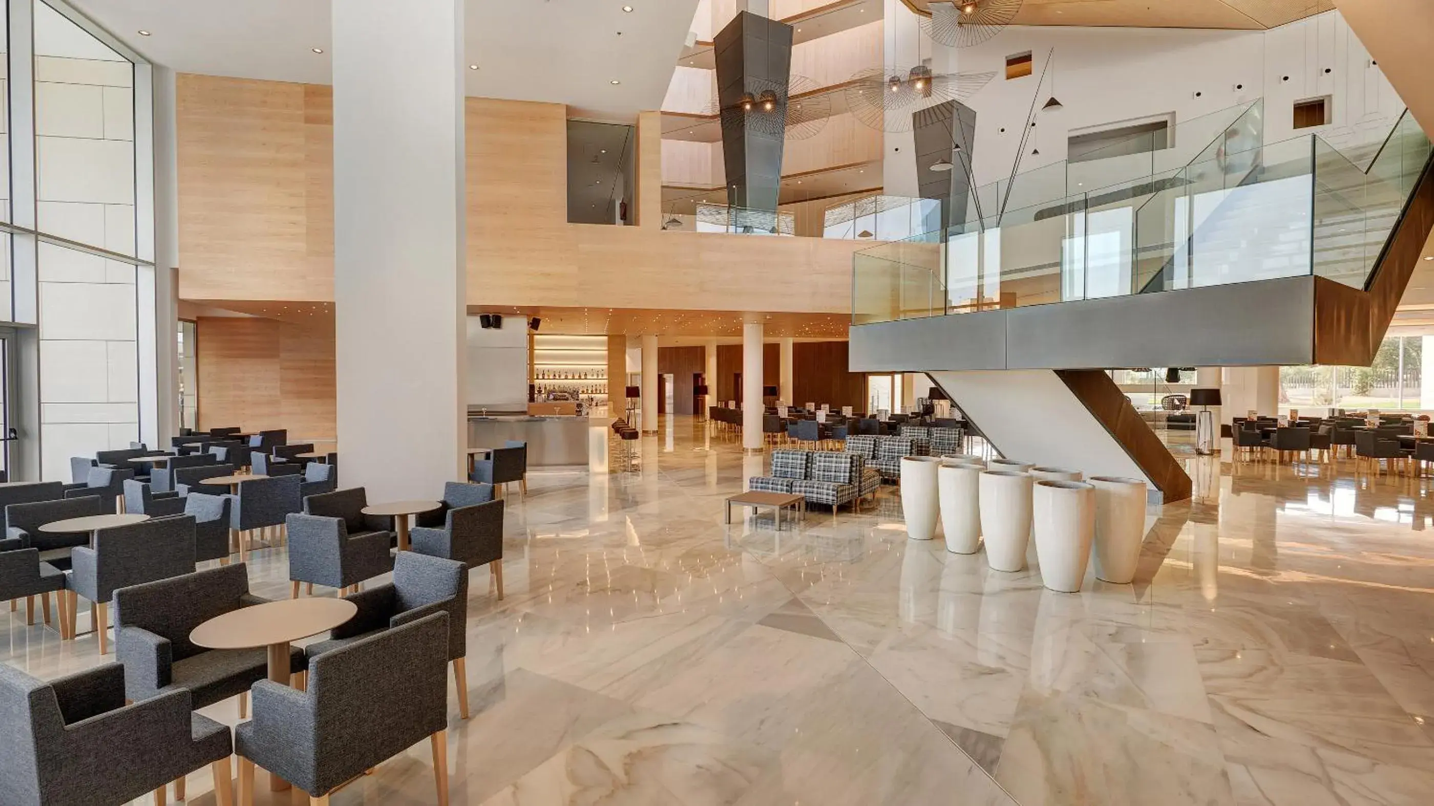 Lounge or bar in Hipotels Gran Playa de Palma Lounge or bar in Hipotels Gran Playa de Palma