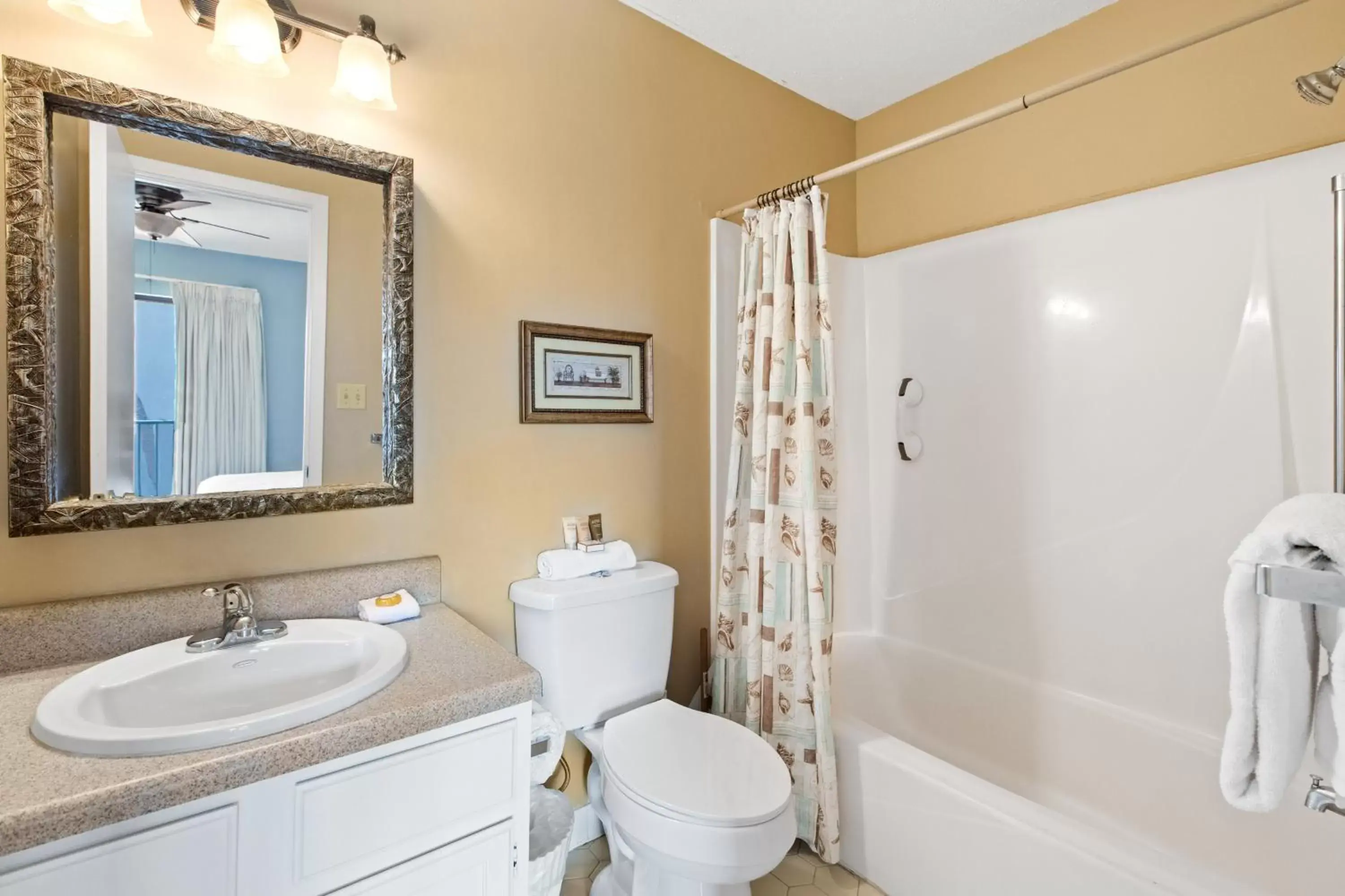 Bathroom in Peach Seashell