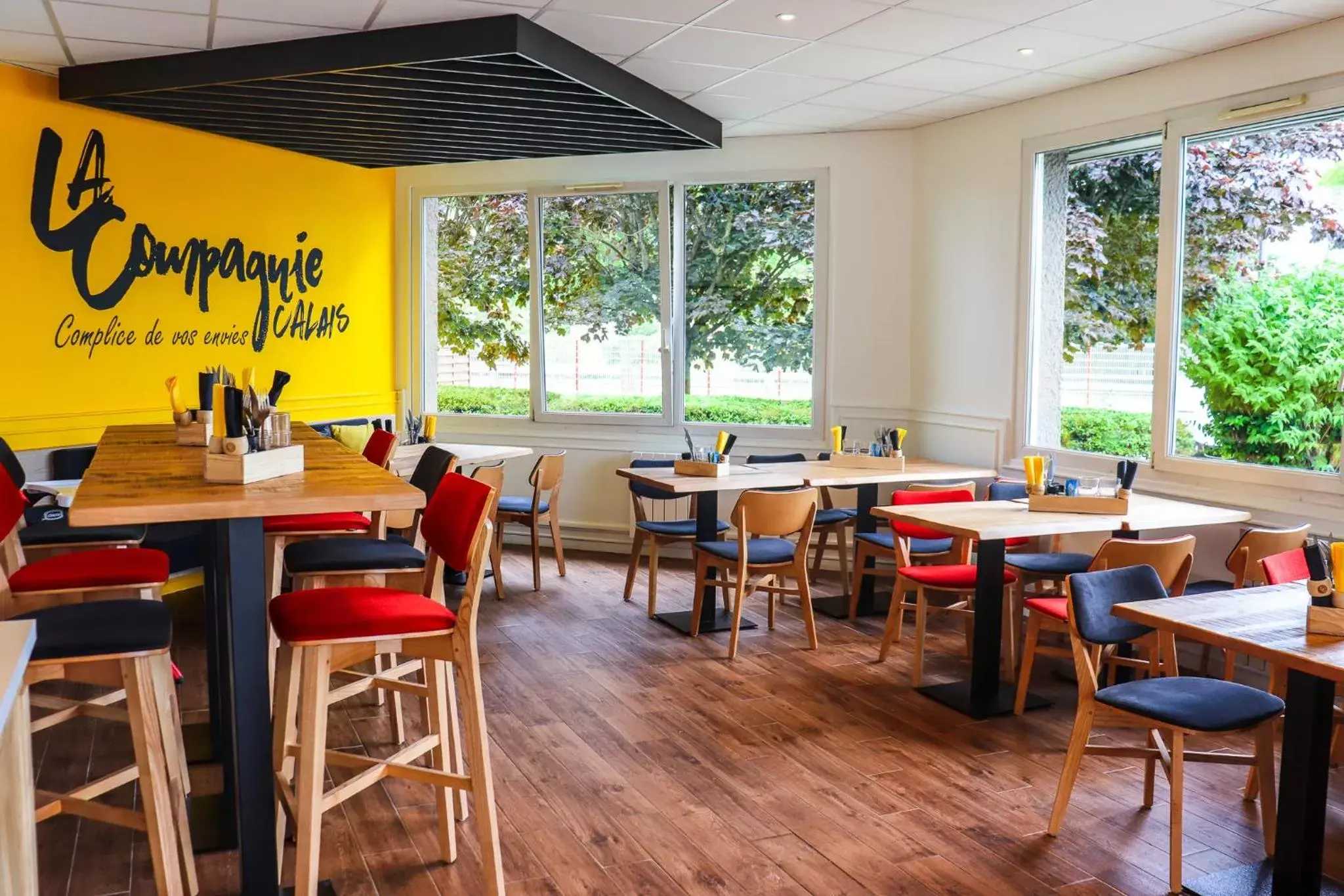 Restaurant/places to eat in ibis Calais Car Ferry Restaurant/places to eat in ibis Calais Car Ferry