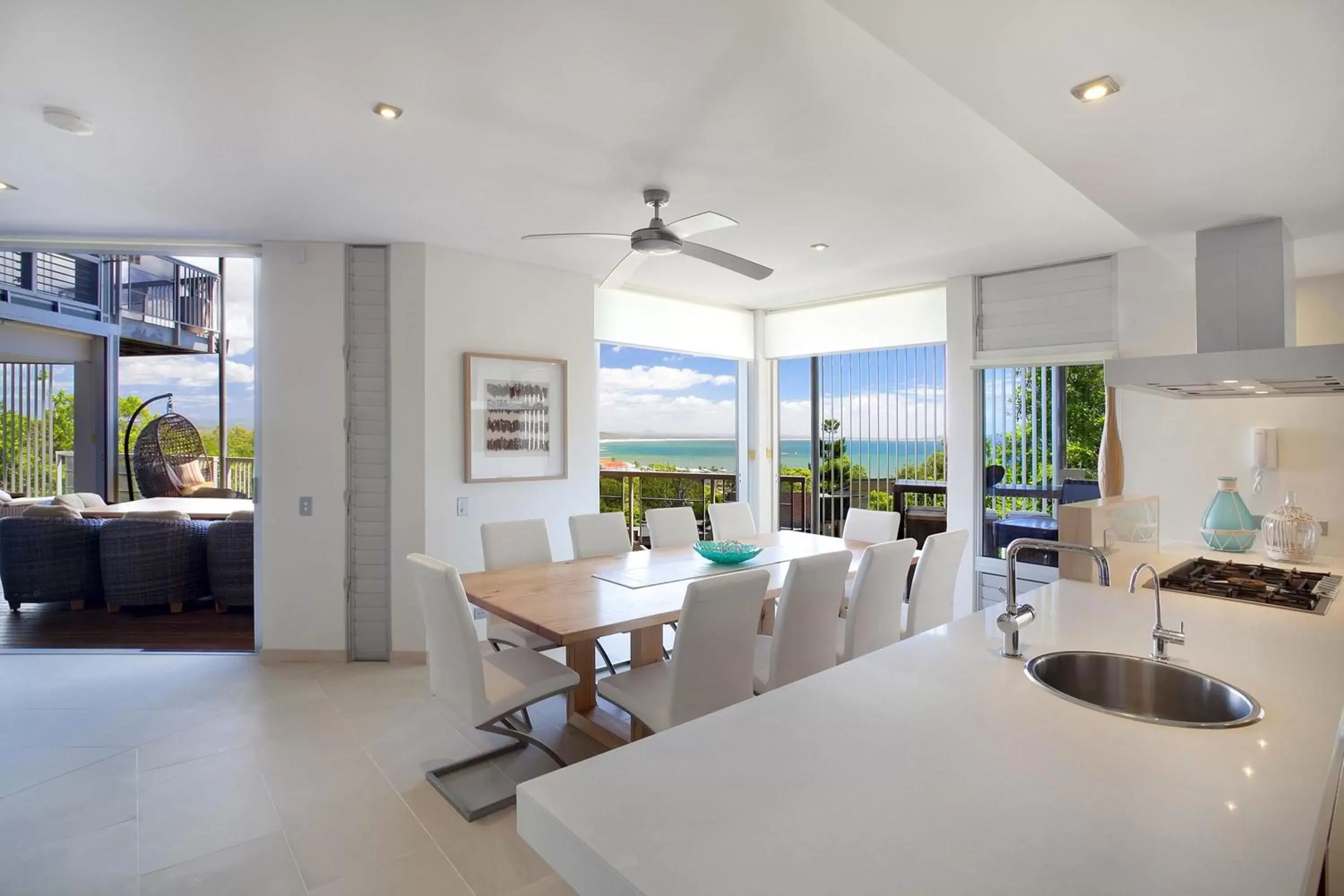 Kitchen or kitchenette in Peppers Noosa Resort and Villas