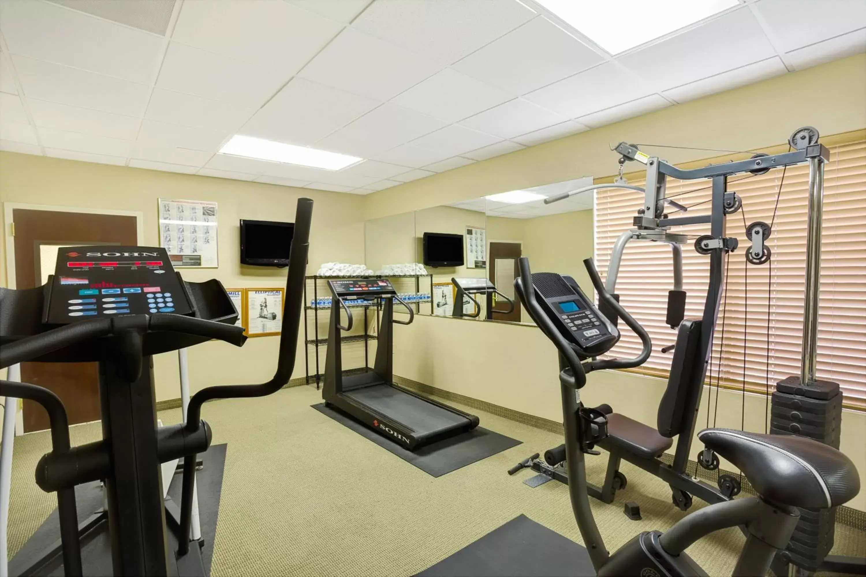 Fitness centre/facilities, Fitness Center/Facilities in Wingate by Wyndham Raleigh Durham / Airport