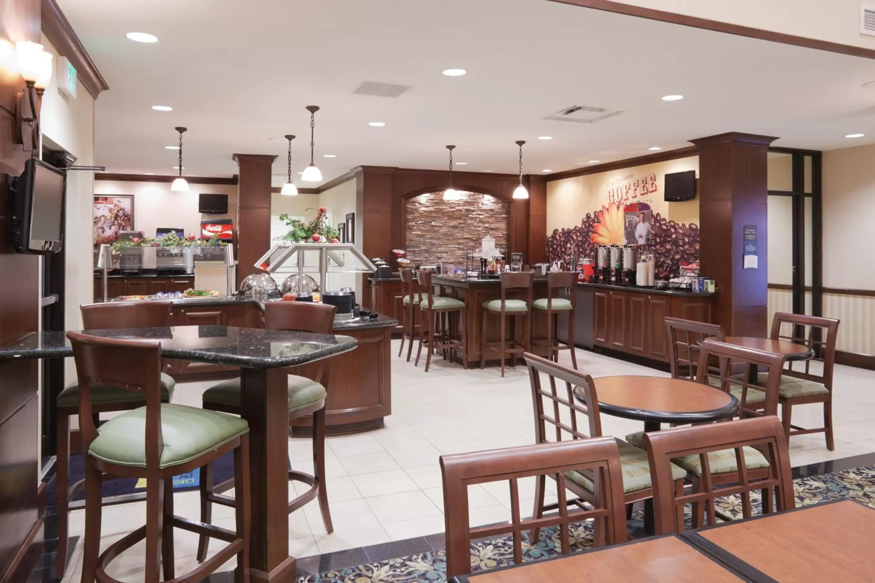 Breakfast, Restaurant/Places to Eat in Staybridge Suites Lafayette-Airport, an IHG Hotel