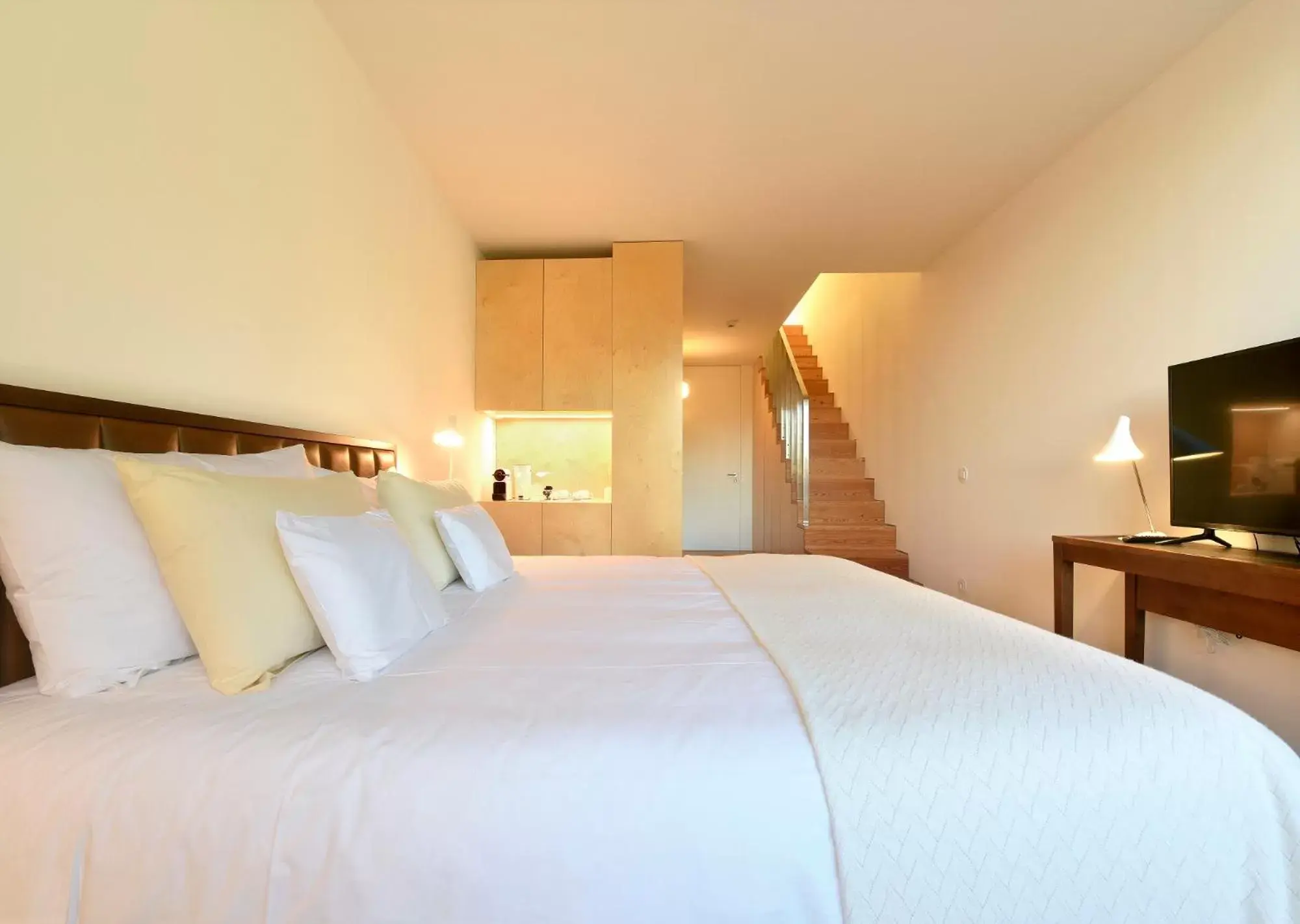 Bedroom, Bed in Casas Da Lapa, Nature & Spa Hotel