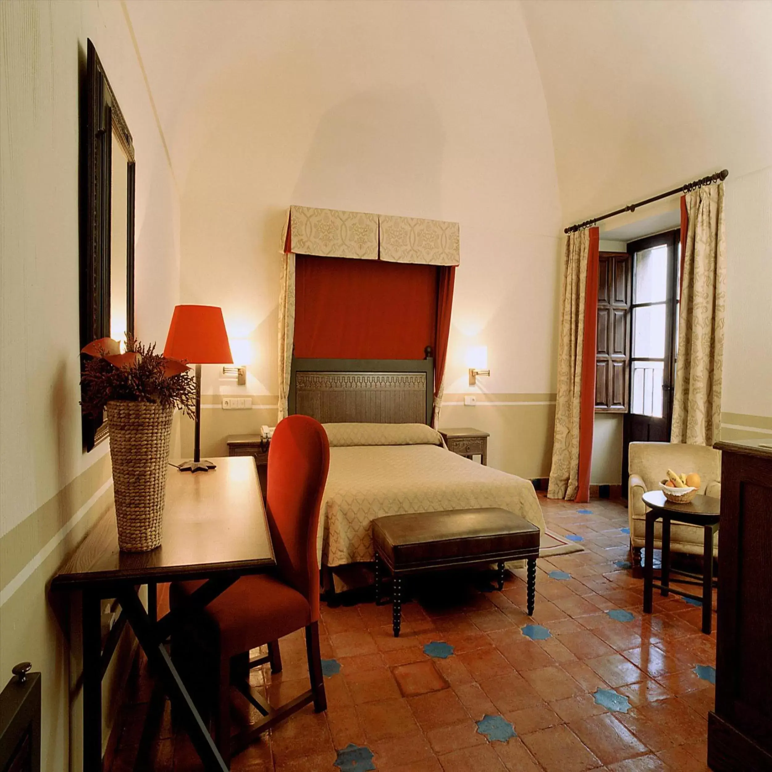 Bedroom in Parador de Oropesa