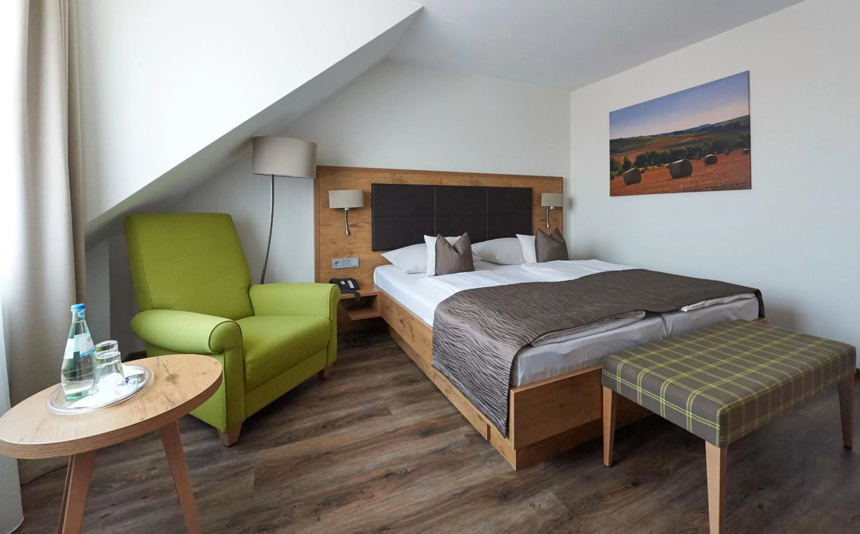 Photo of the whole room, Bed in Fetzers Landhotel
