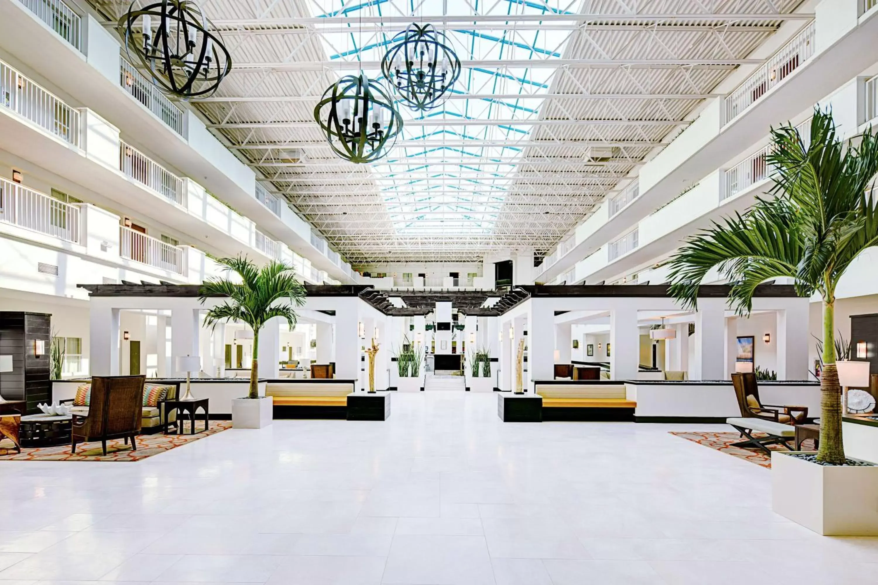 Lobby or reception in Embassy Suites by Hilton Destin Miramar Beach