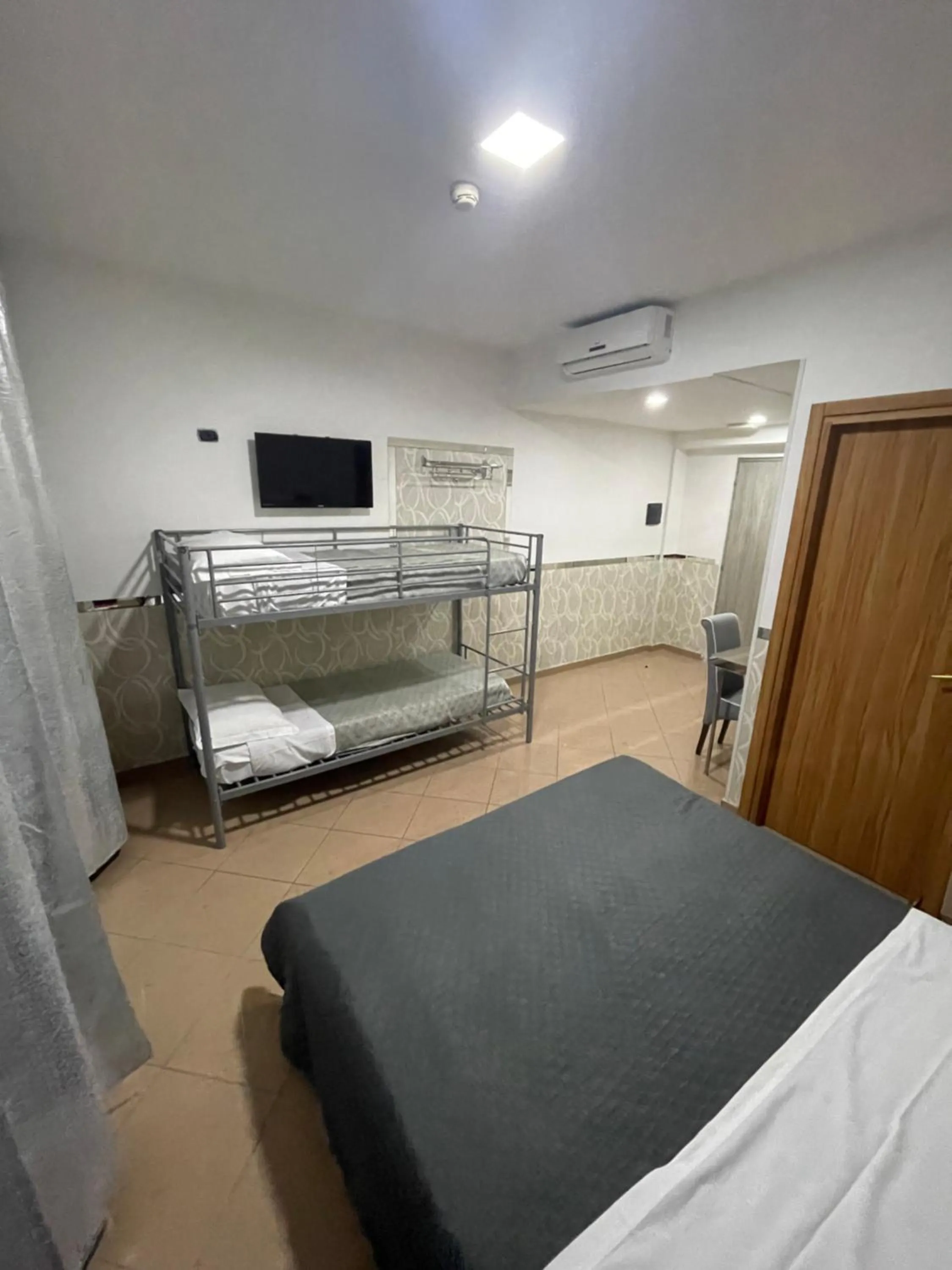 Bed in Hotel Pietrarsa Portici