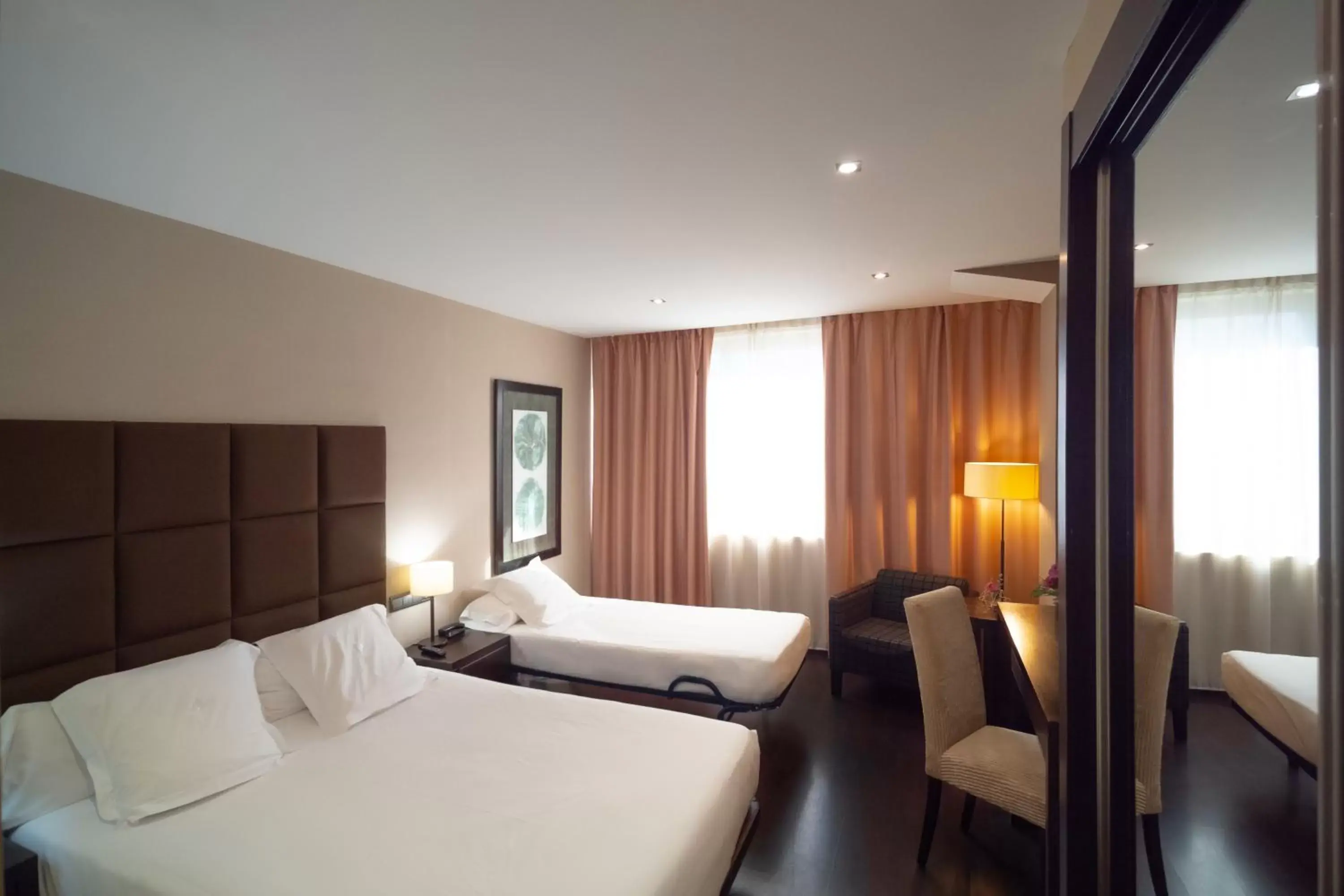 Photo of the whole room, Bed in AZZ Asturias Langrehotel & Spa