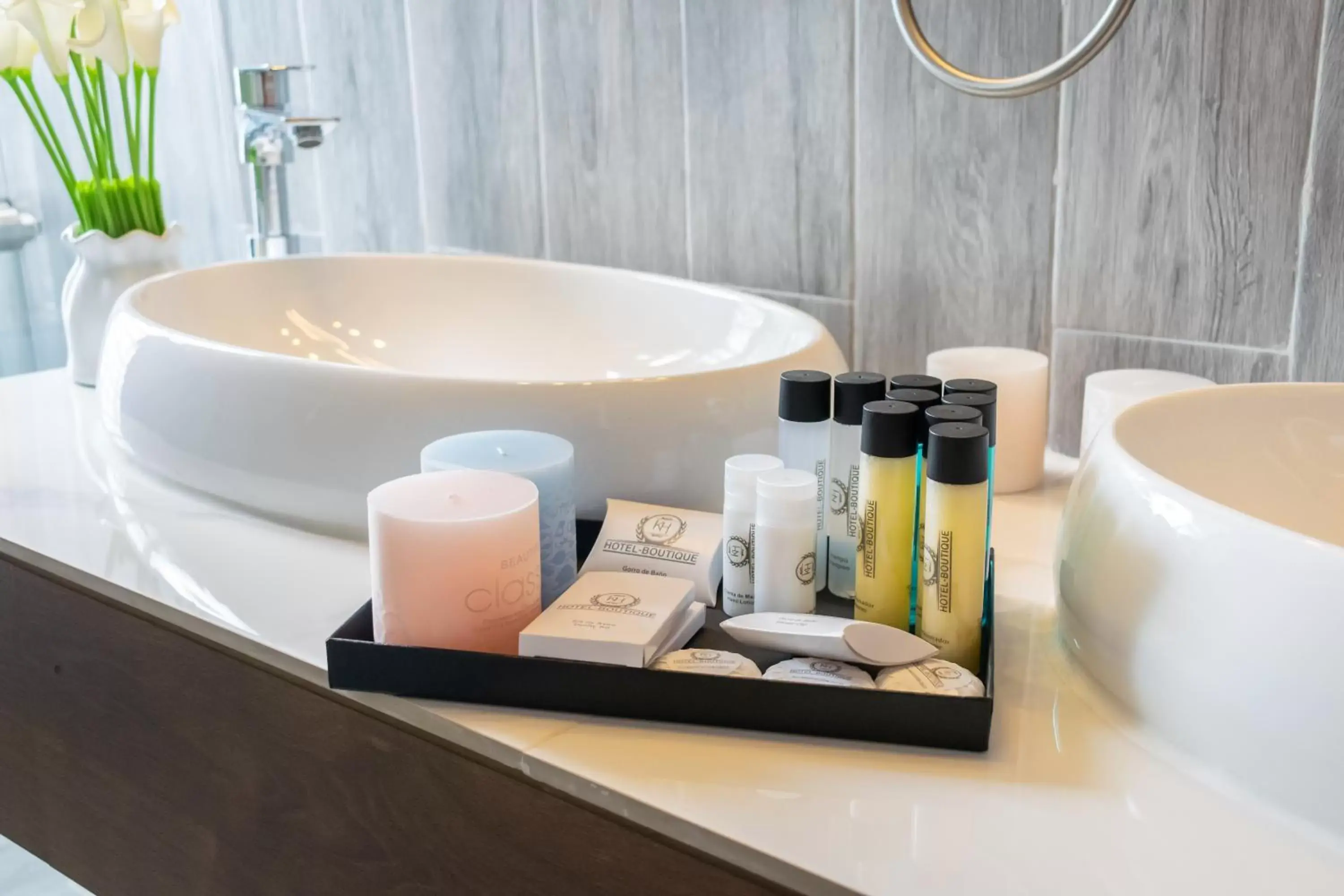 Bathroom in KH HOTEL BOUTIQUE